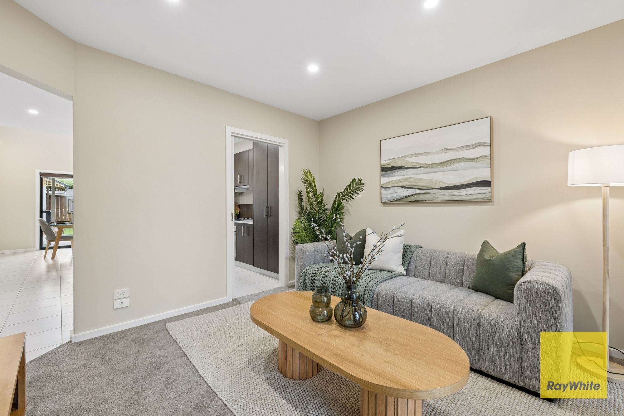 29 Hyde Park Terrace — photo 4 of 26