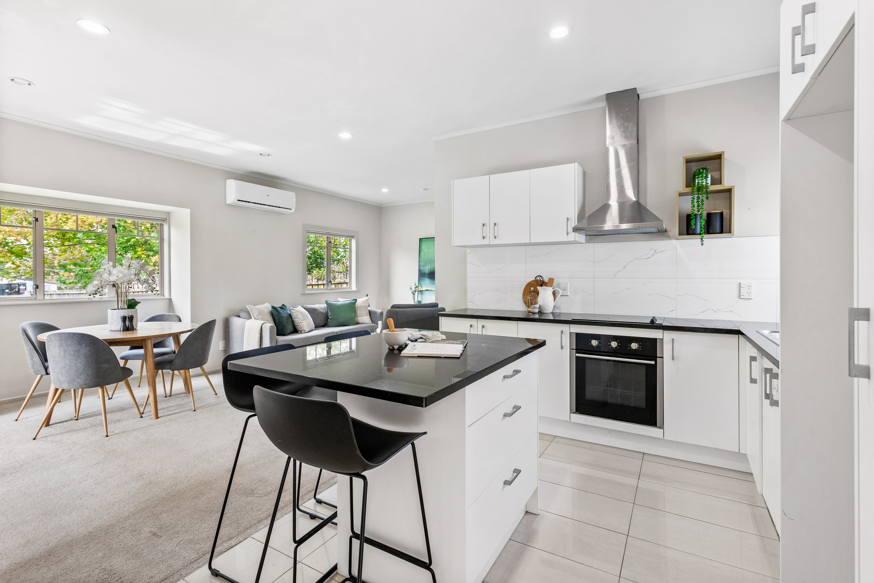 1/5 Seabrook Avenue, New Lynn, Waitakere City