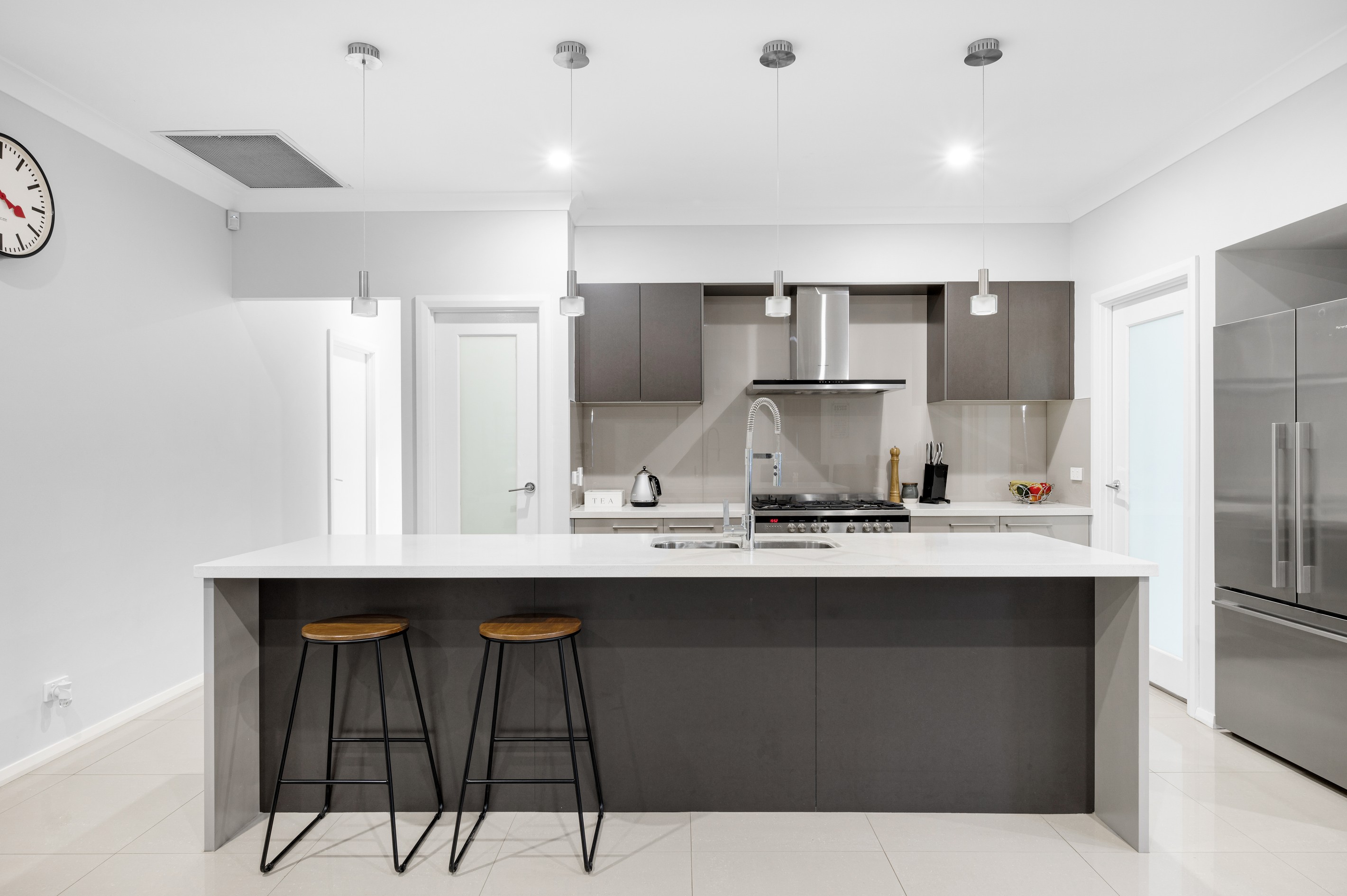 37 Bowen Circuit, GLEDSWOOD HILLS, NSW 2557