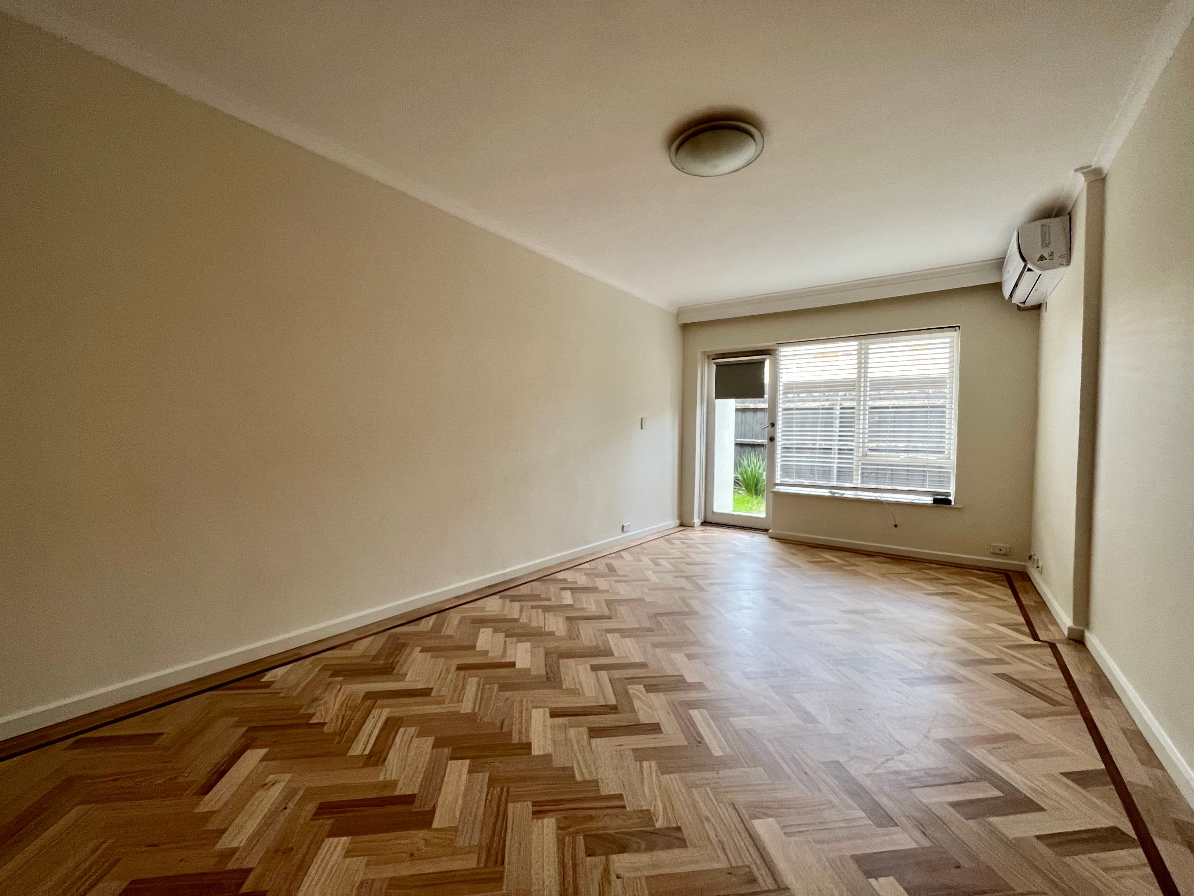 8/26 Lillimur Road, Ormond, VIC 3204