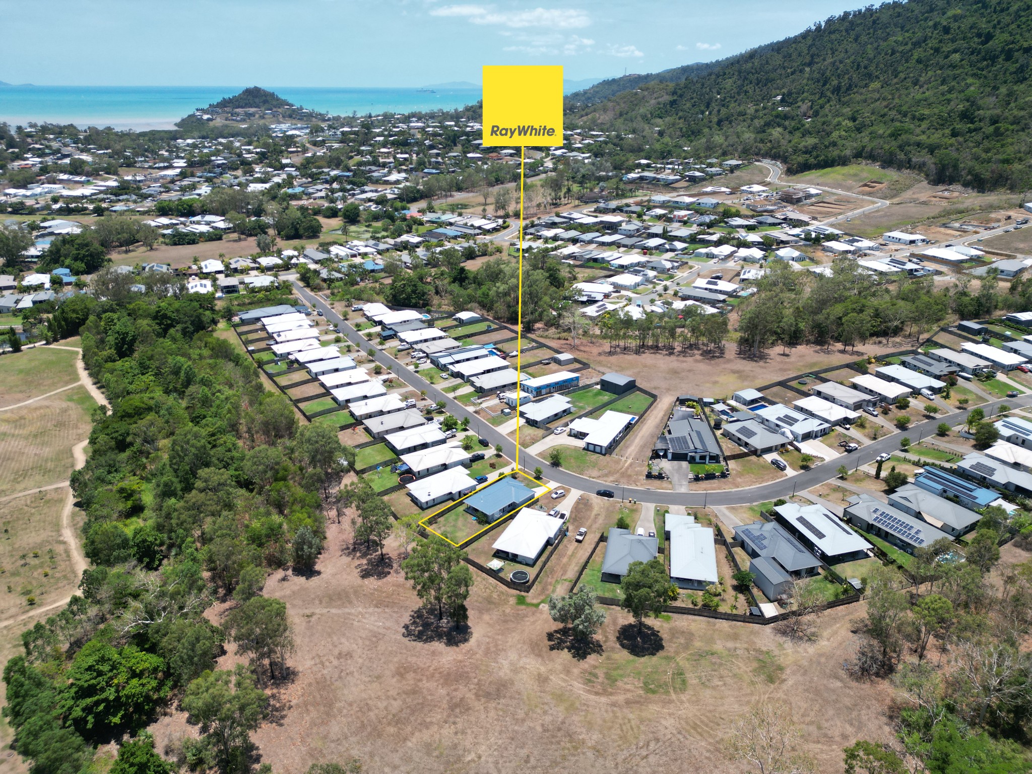 38 Trader Crescent, Cannonvale, QLD 4802