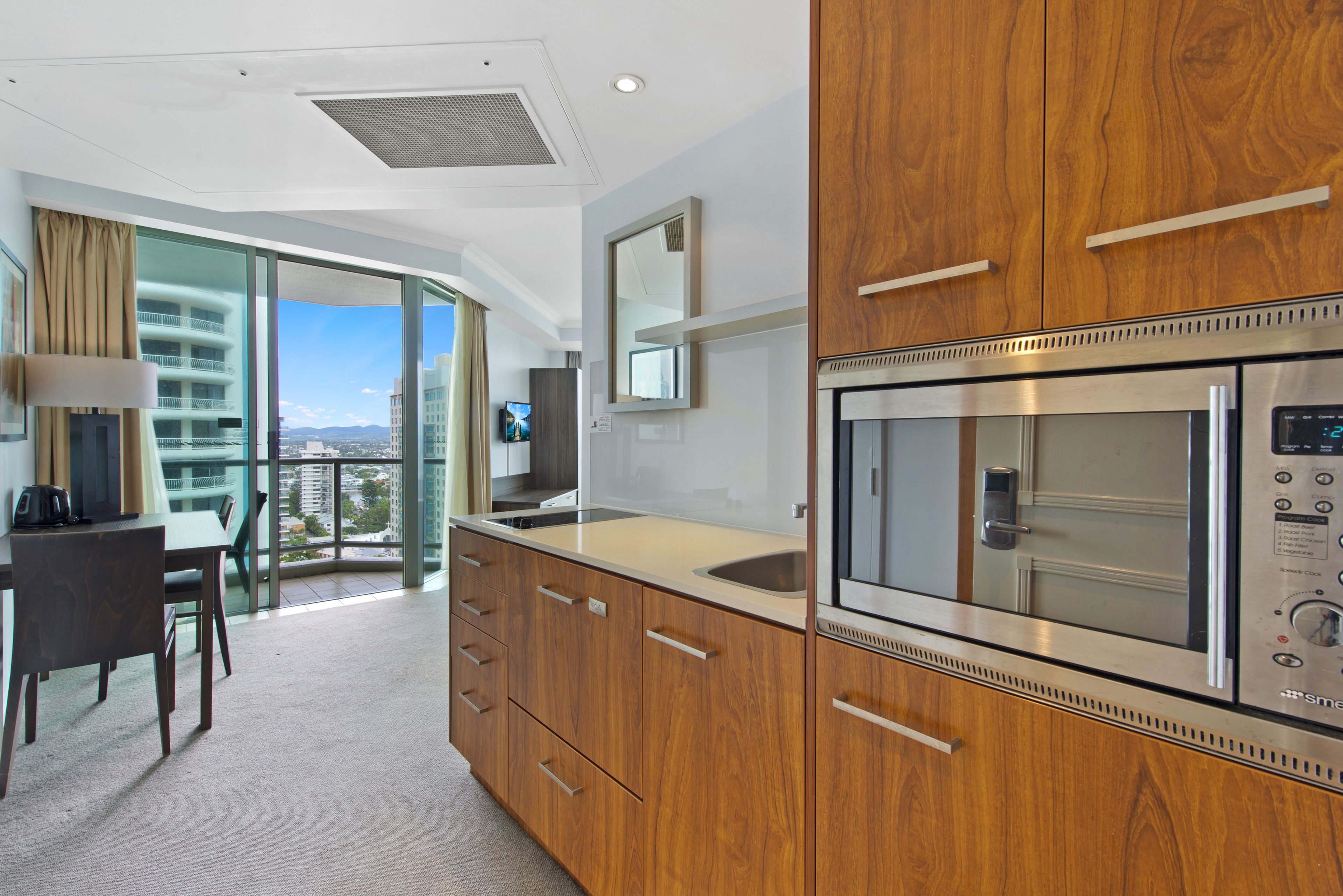 1618/25 Laycock Street, Surfers Paradise, QLD 4217