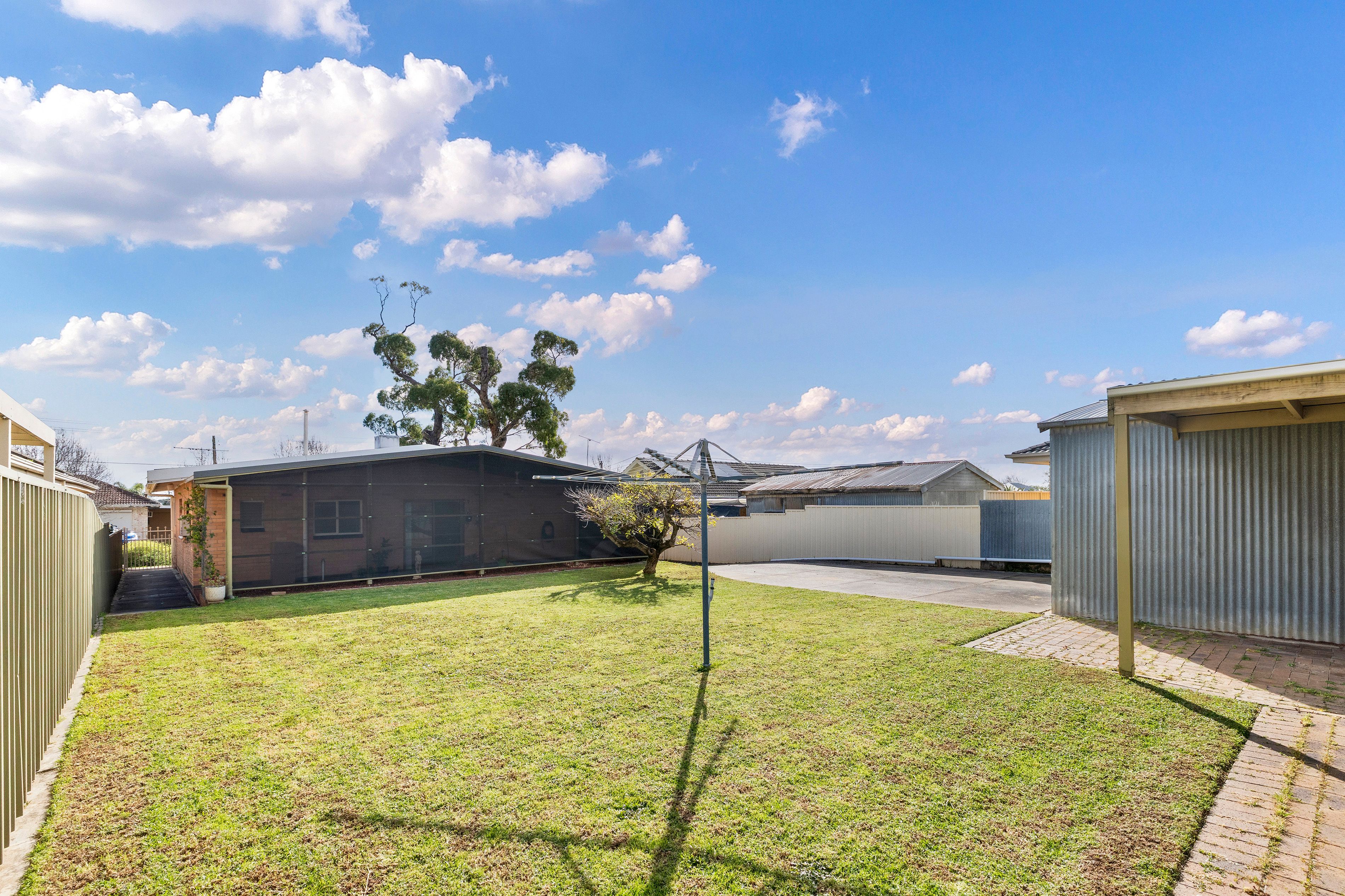 9 Mcbeath Street — photo 15 of 15