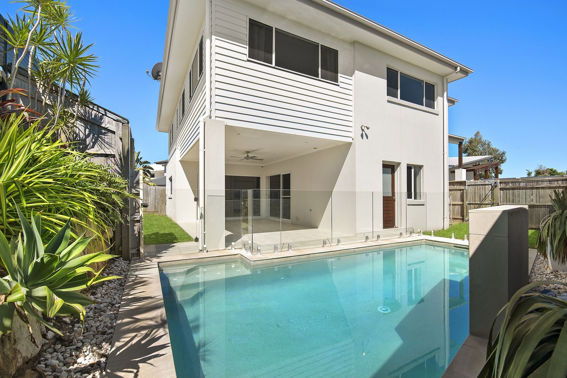 1 Trump Circuit, North Lakes, QLD 4509