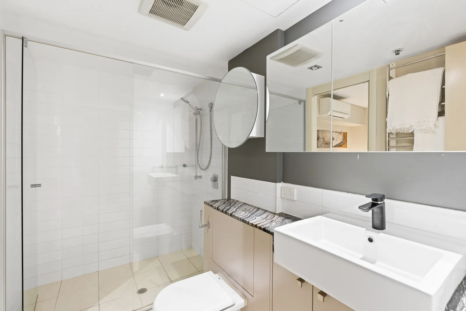 607/43A Peel Street, South Brisbane