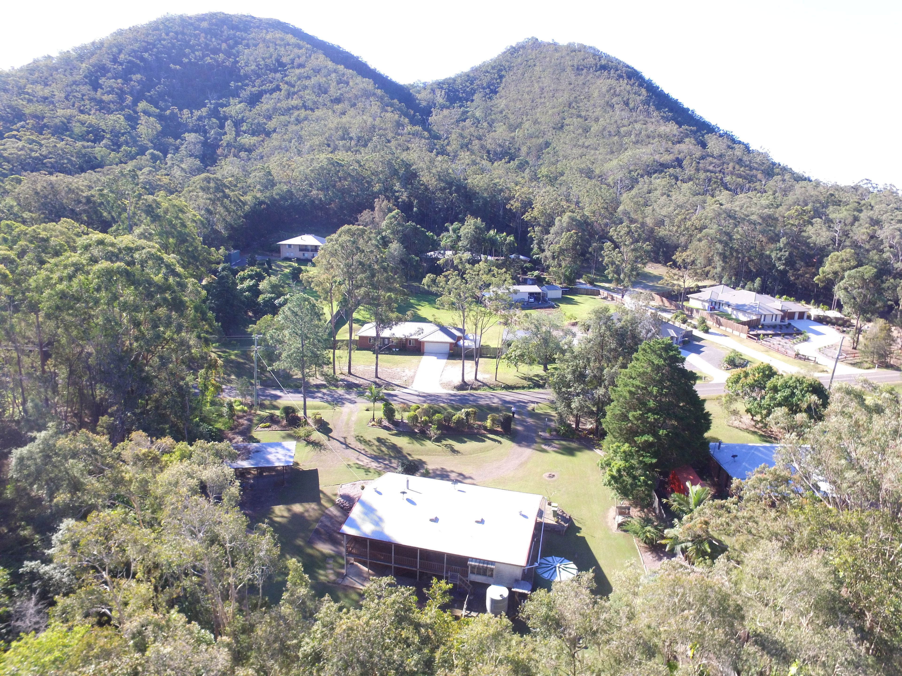 98 Lindeman Road, Beerwah QLD 4519