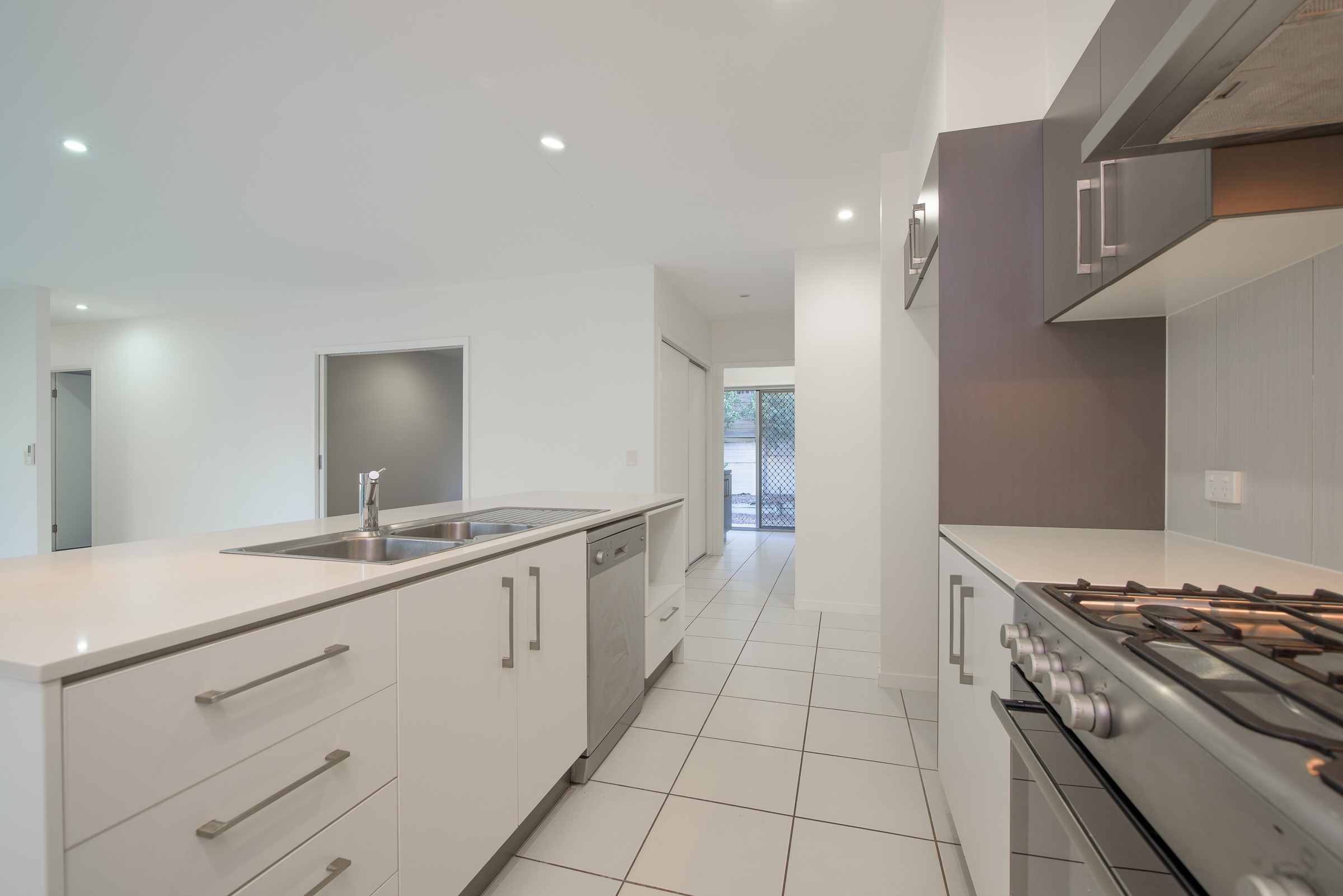 20 Telopea Place, Kirkwood, QLD 4680