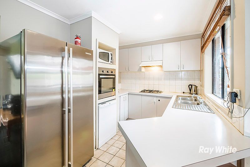 69 Courtenay Avenue, Cranbourne North, VIC 3977