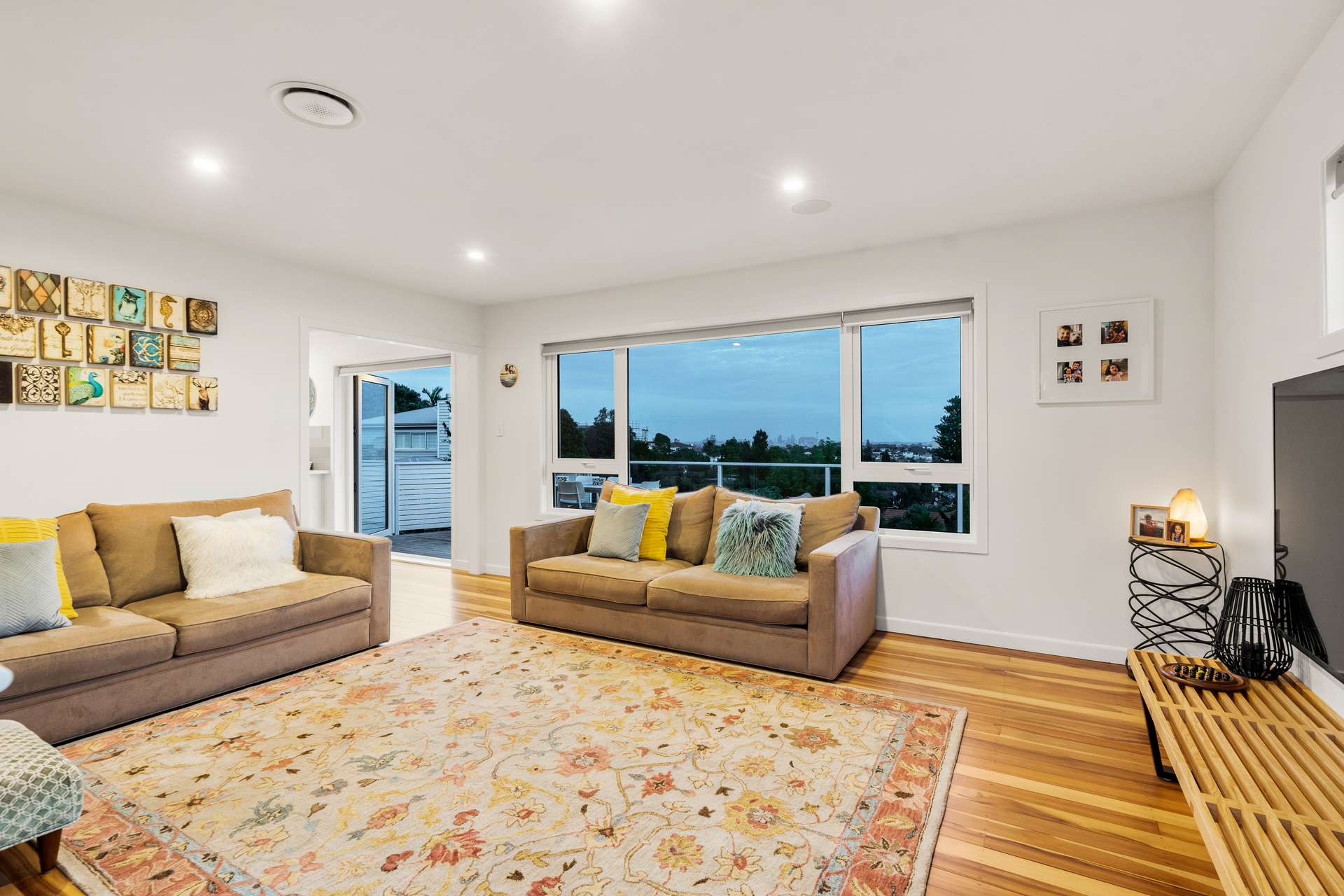 74 Seaview Road photo 7