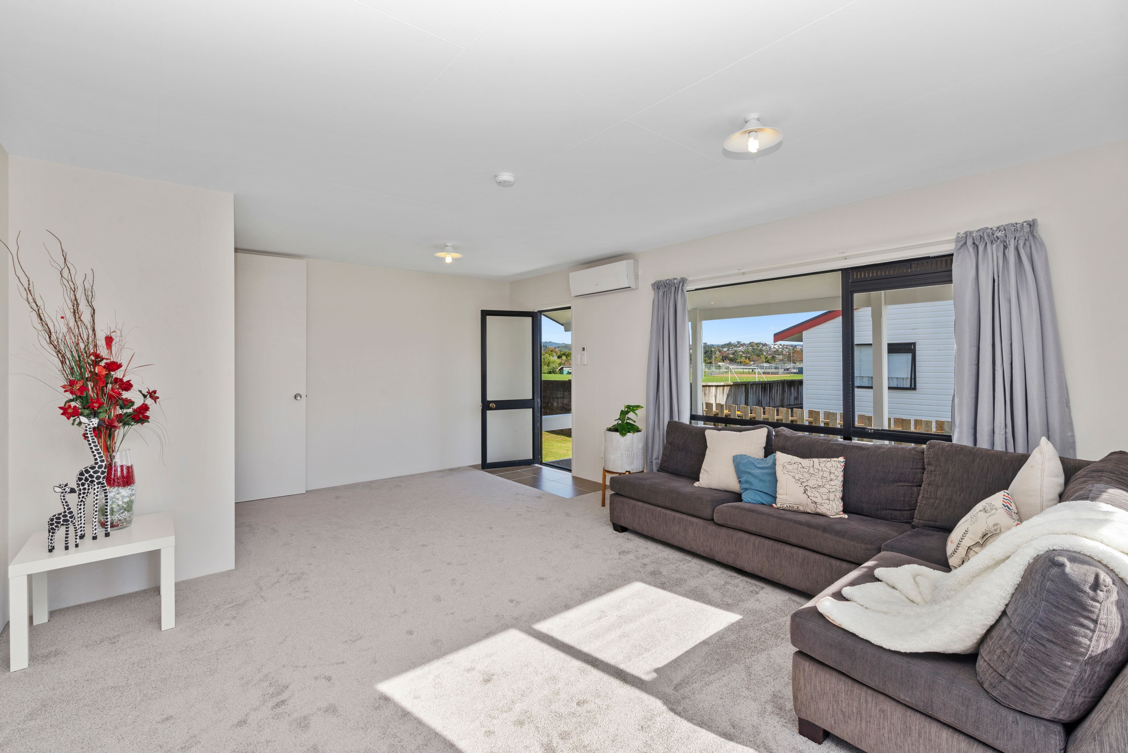 1/22 Brains Road, Kelston, Waitakere City