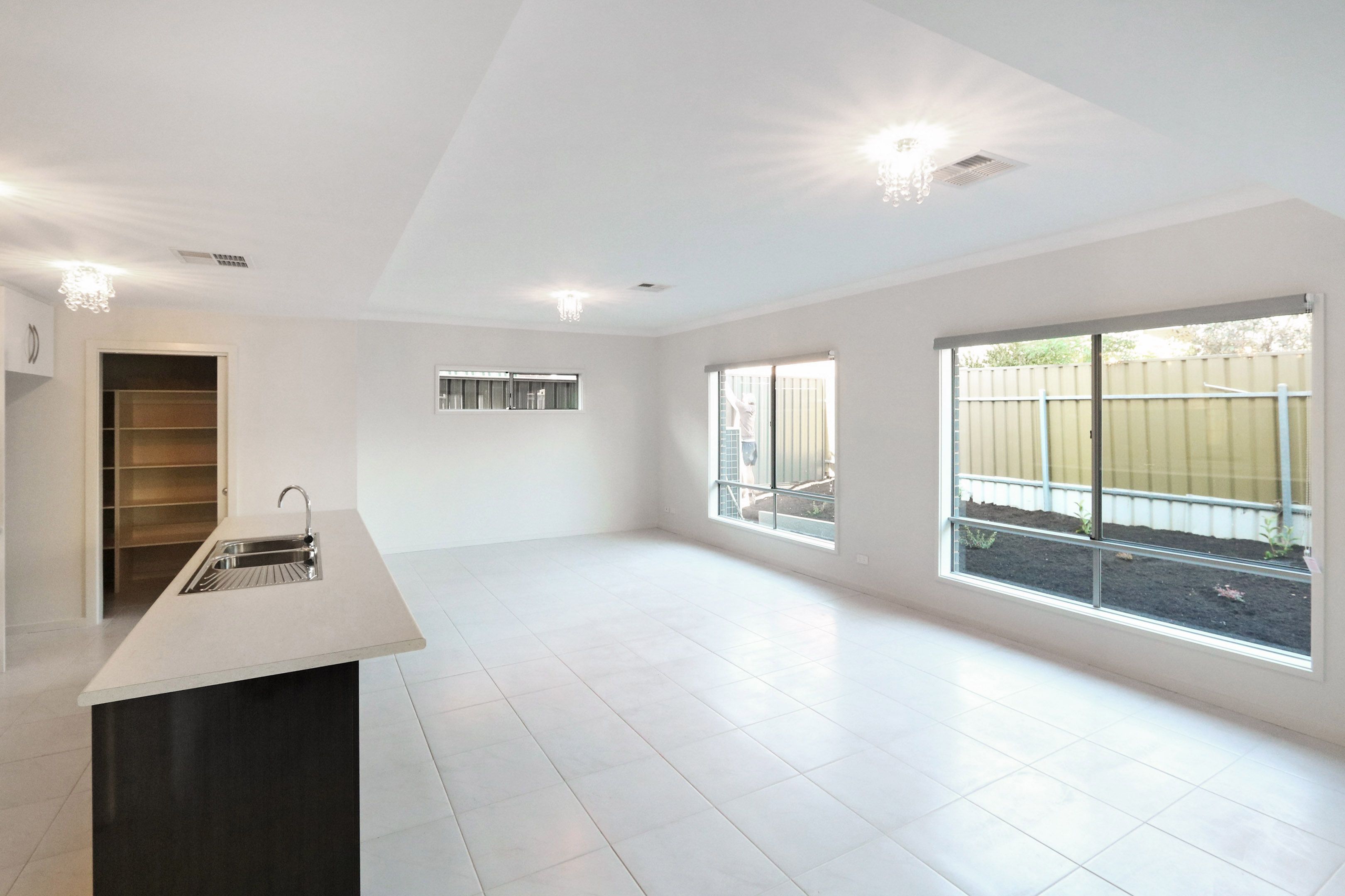 13 Hartman Avenue — photo 4 of 13