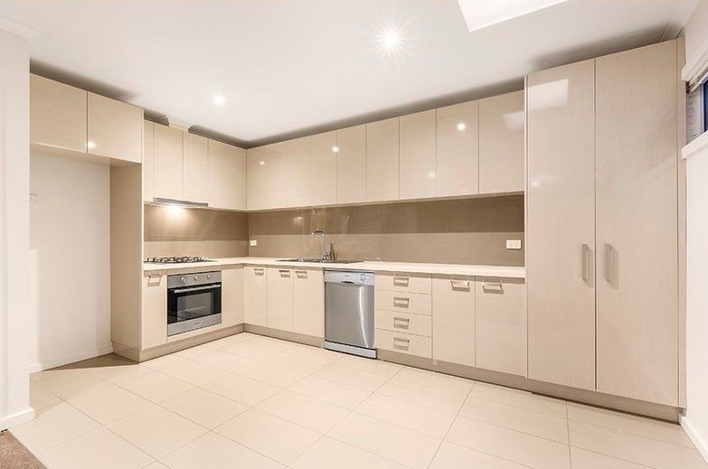 1/8 Pine Crescent, Boronia, VIC 3155