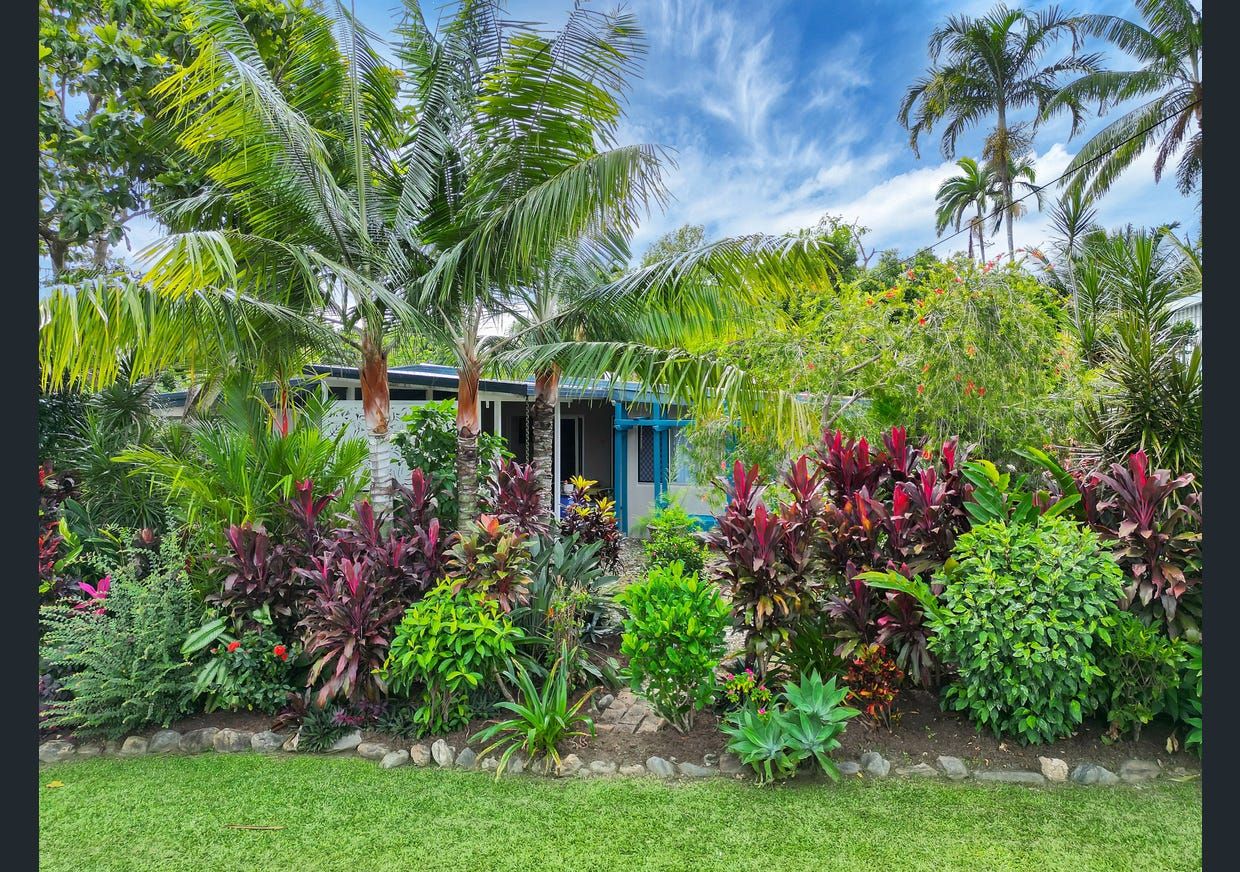 5 Boroko Close, Trinity Beach, QLD 4879