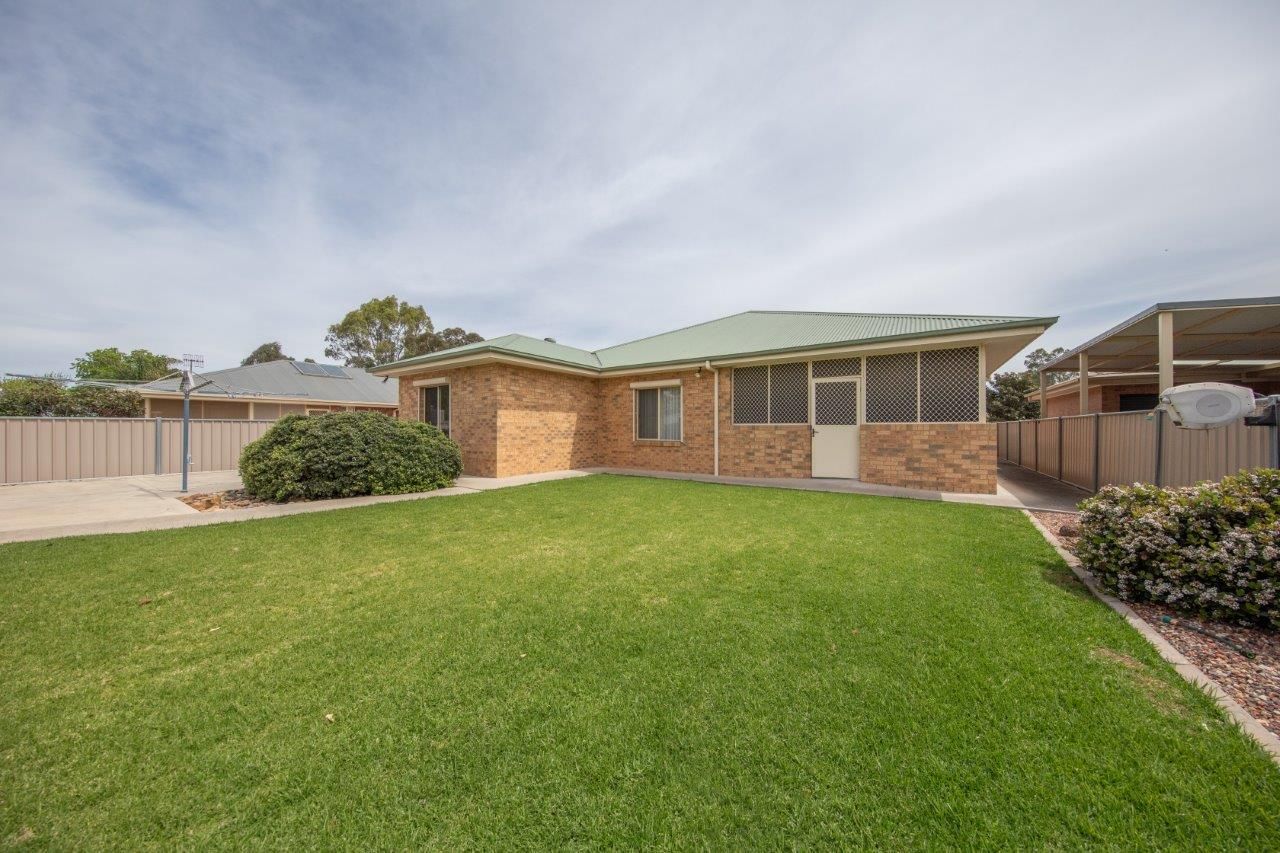 9 Penglase Street — photo 20 of 24