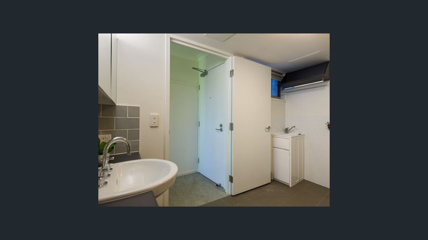 6/40 Glenlyon Street — photo 6 of 7