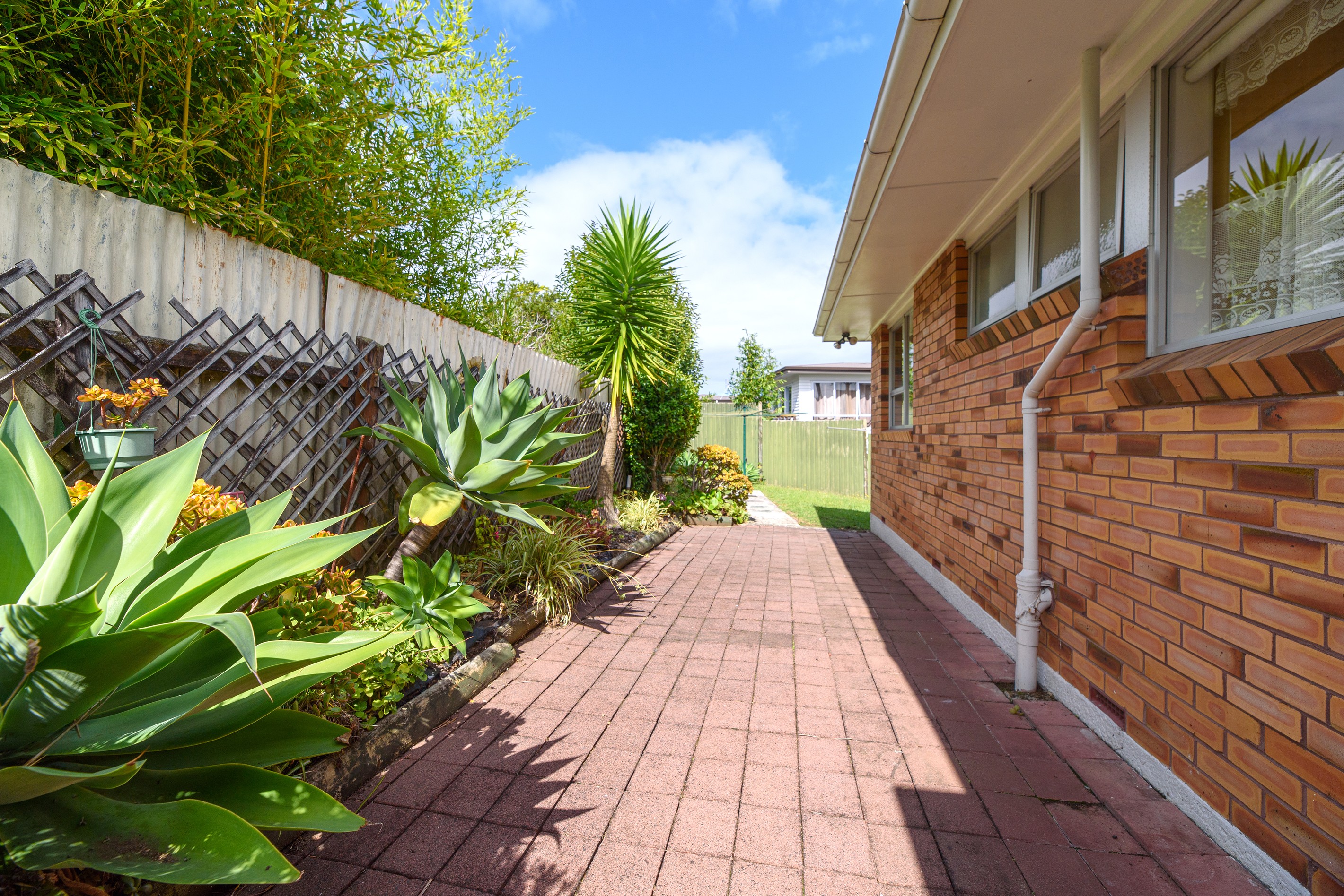 2/2 Olsen Avenue, Hillsborough, Auckland City