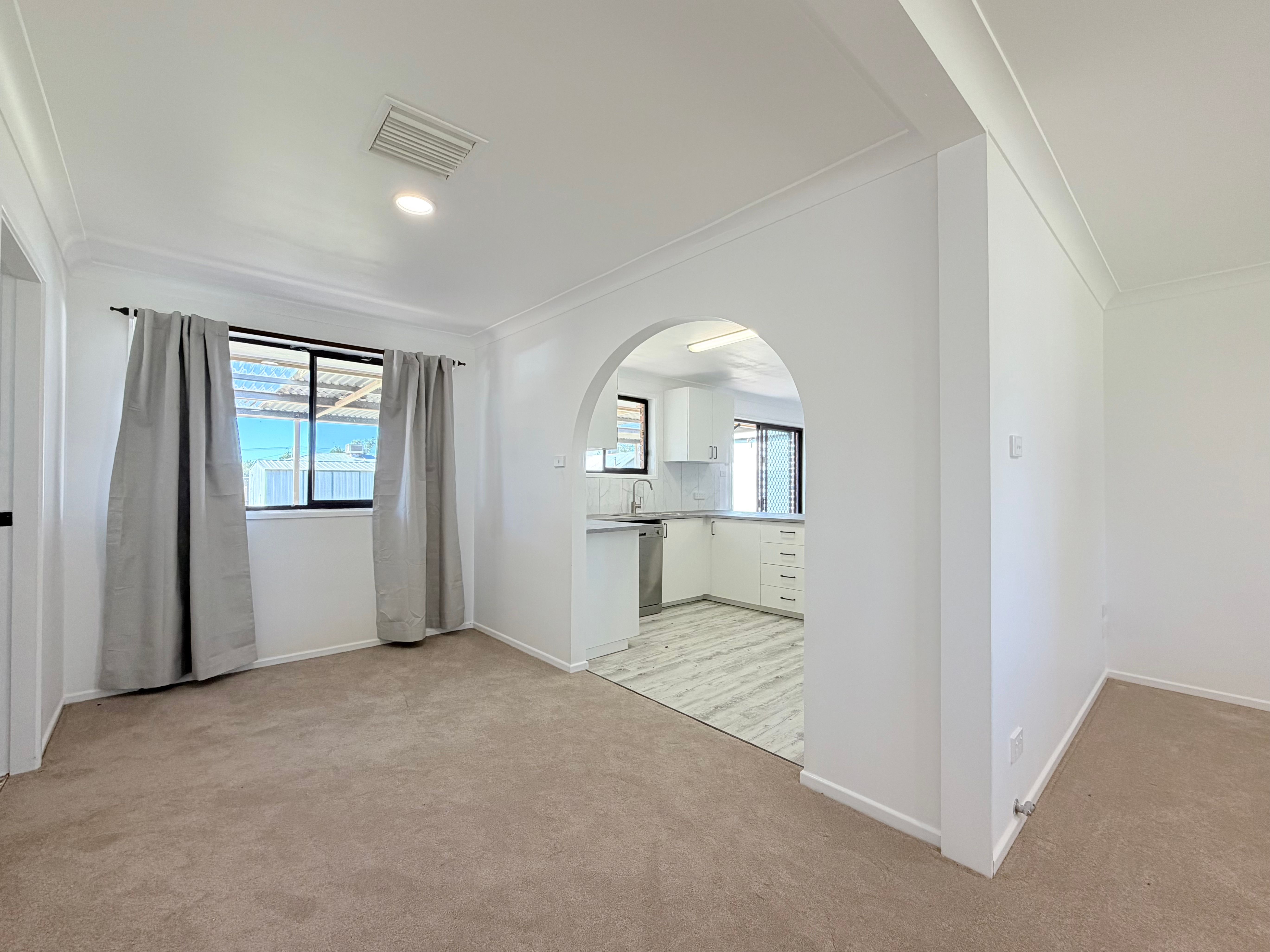10 Medlyn Street — photo 4 of 12