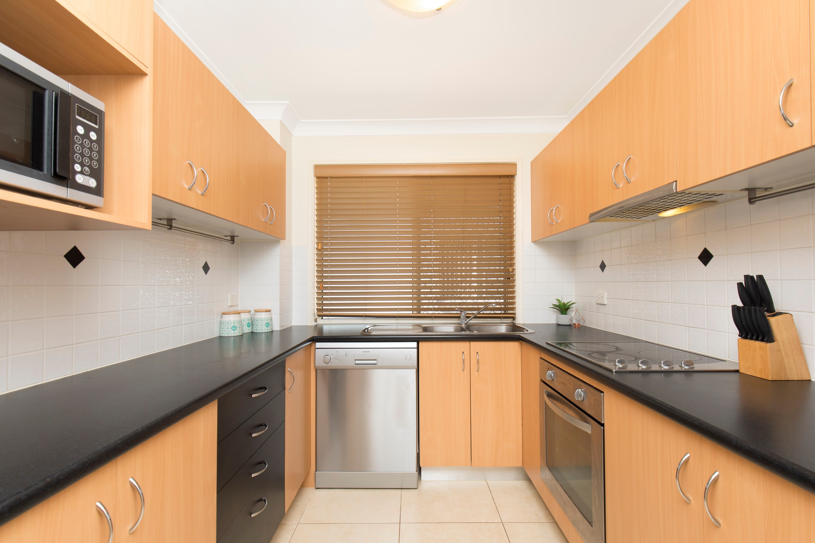 4/38 Pembroke Street, Carina, QLD 4152