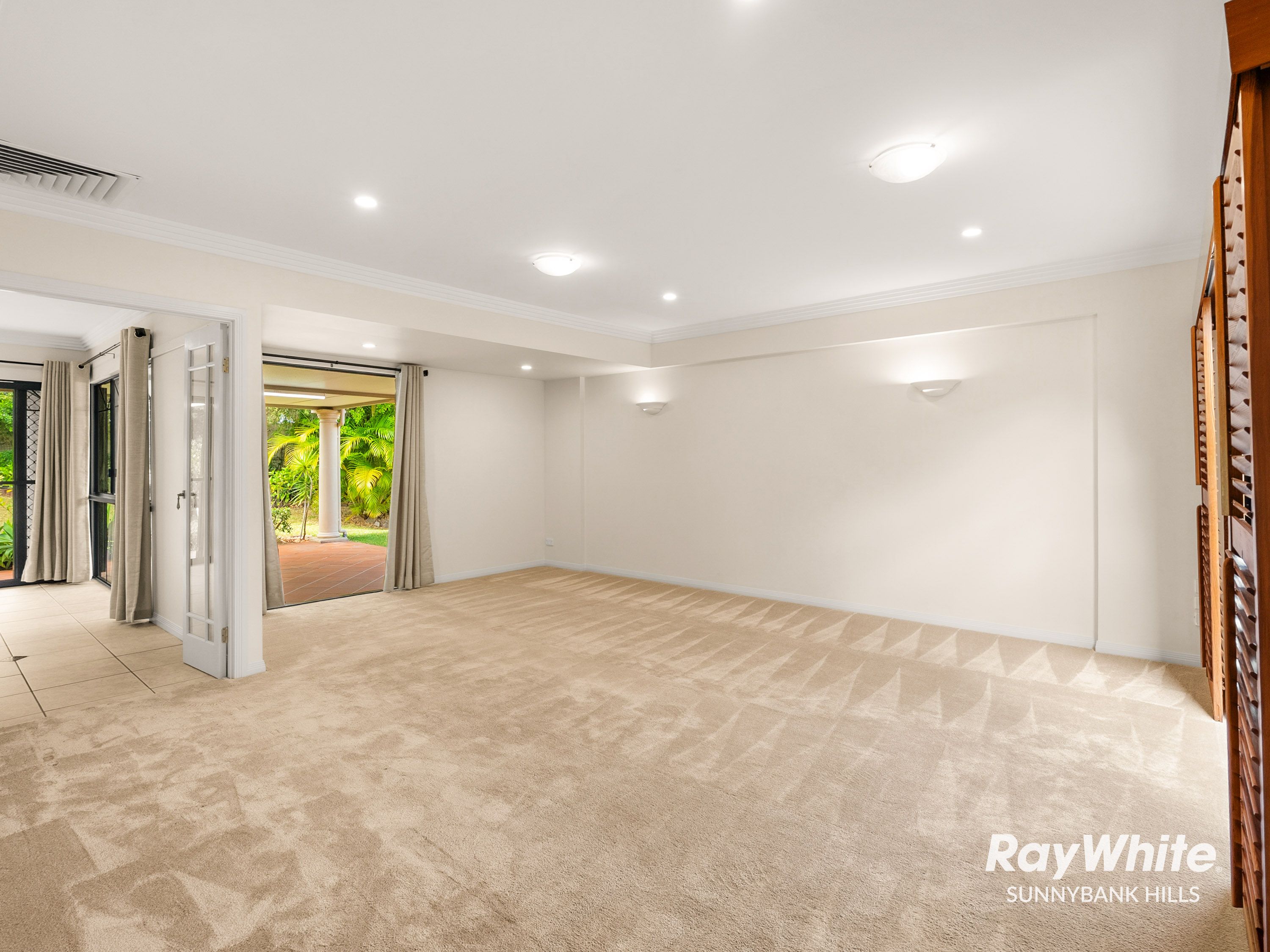 8/24 Radan Street — photo 6 of 29