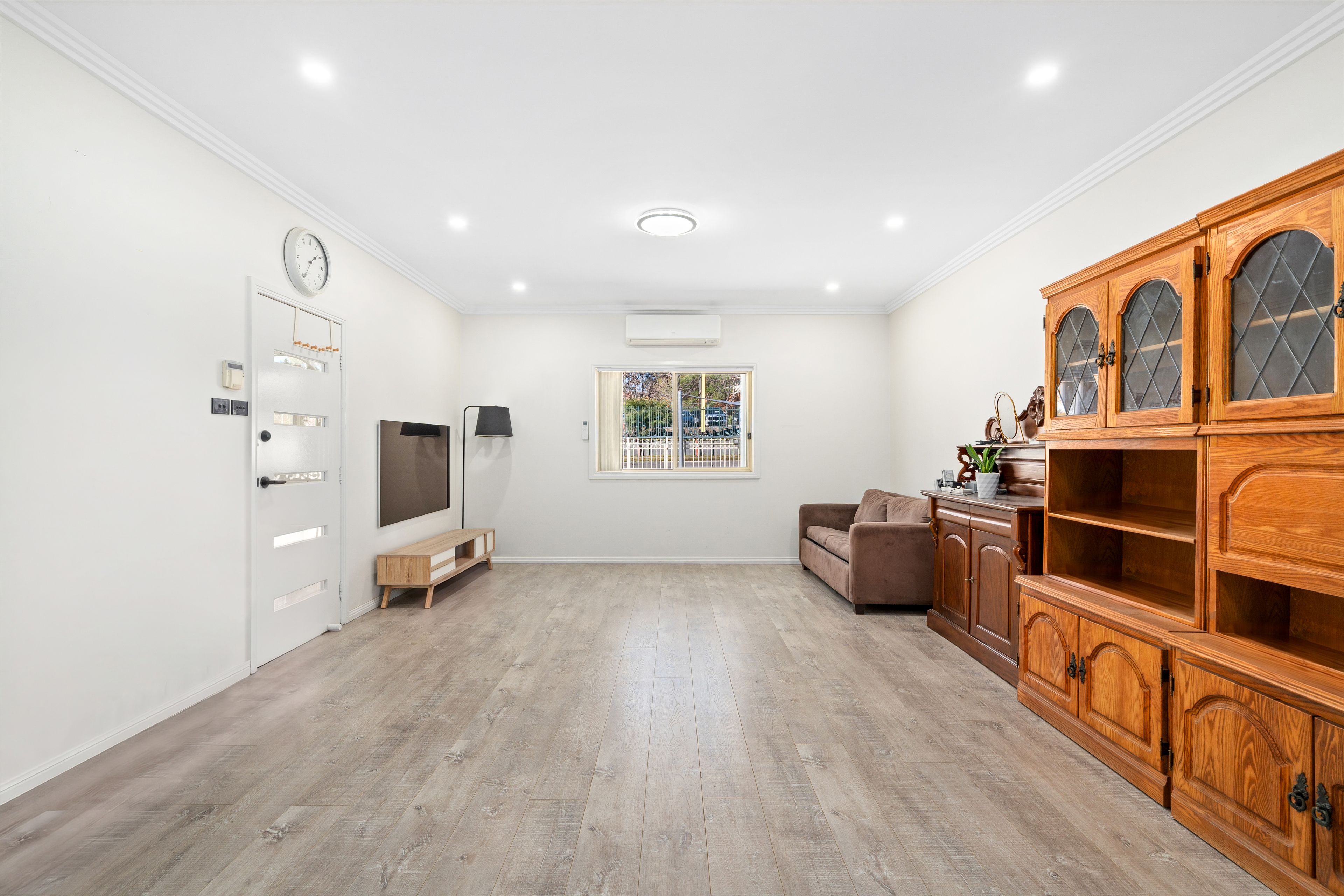 133 Meadows Road — photo 4 of 9