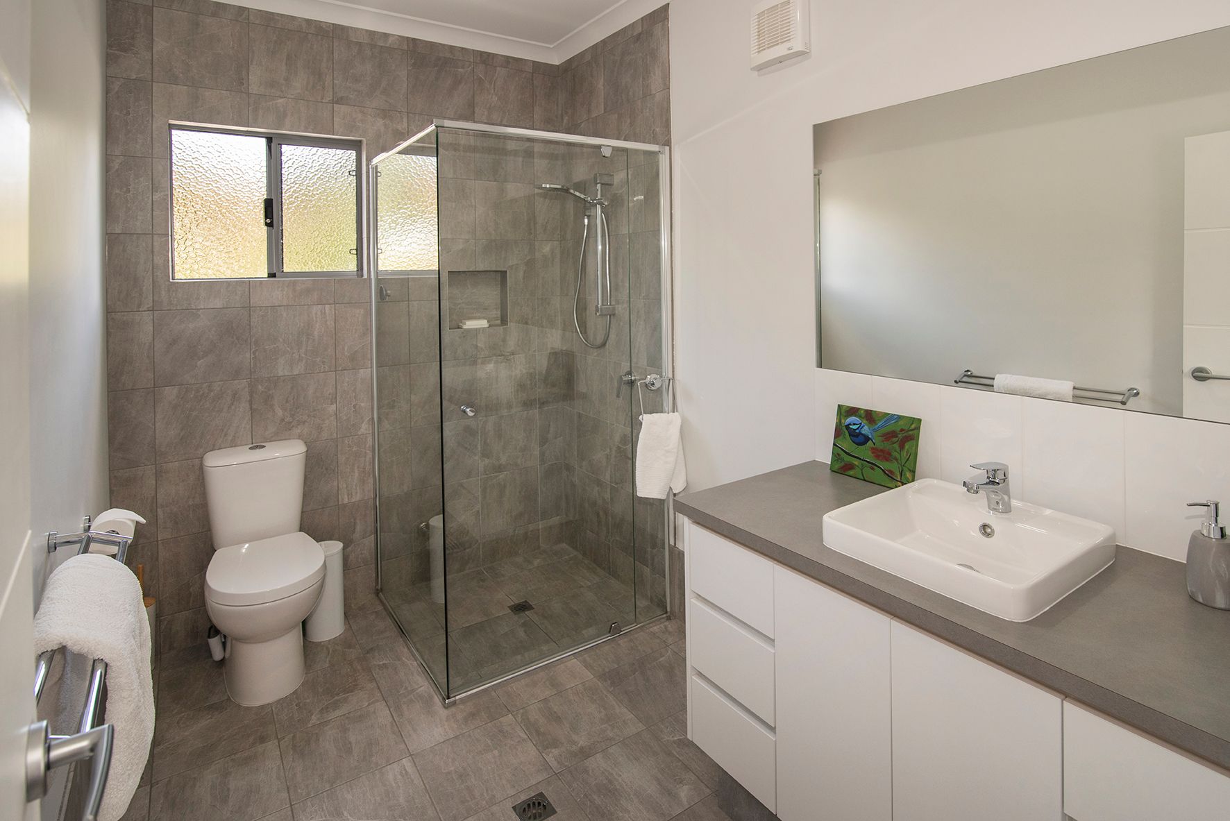 5 Stirling Street — photo 7 of 22