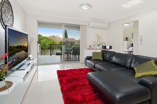3/15 Rolle Street, Holland Park West, QLD 4121