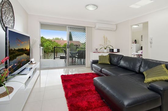3/15 Rolle Street, Holland Park West, QLD 4121