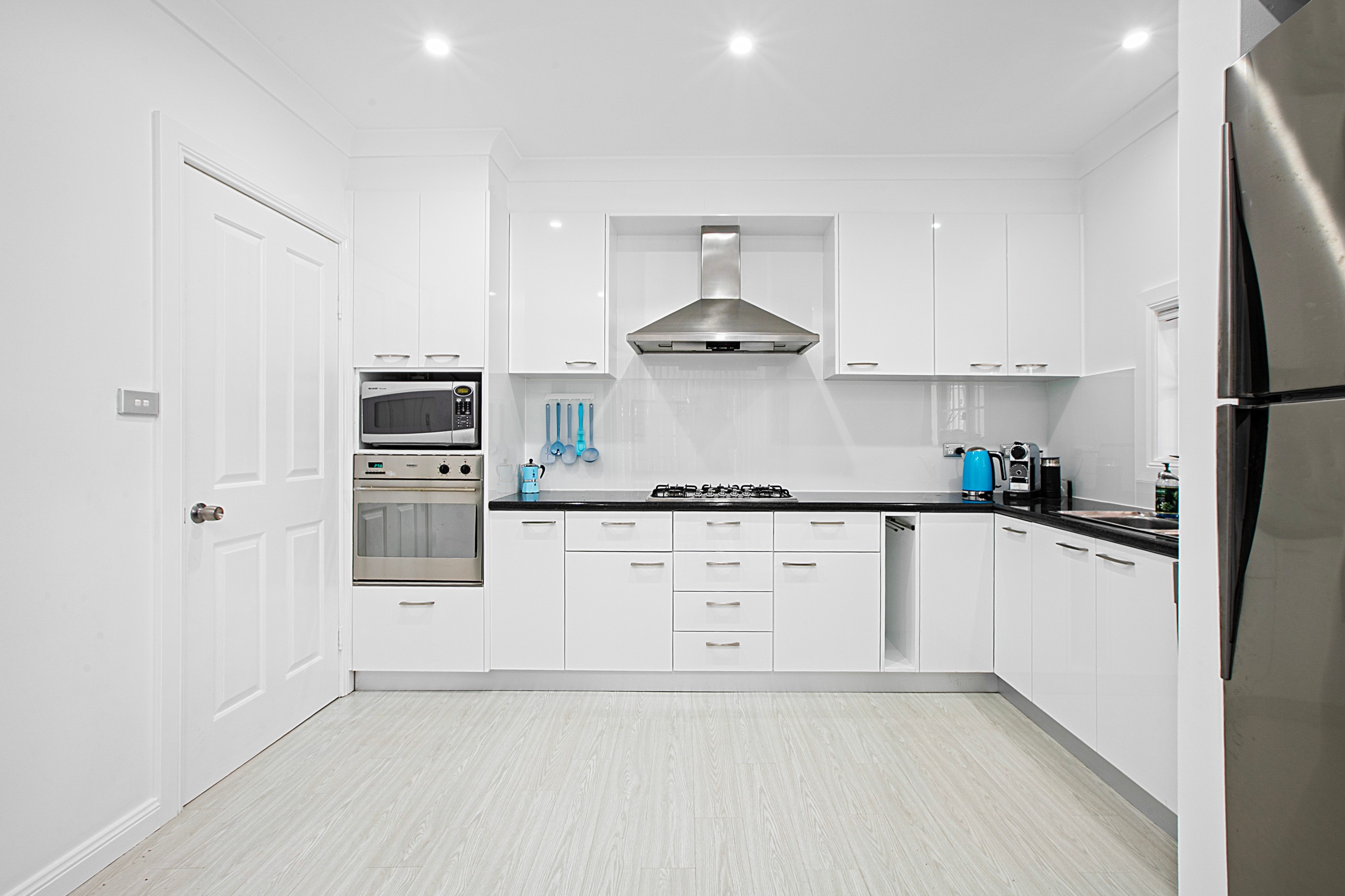 17 Pentland Avenue, Roselands, NSW 2196