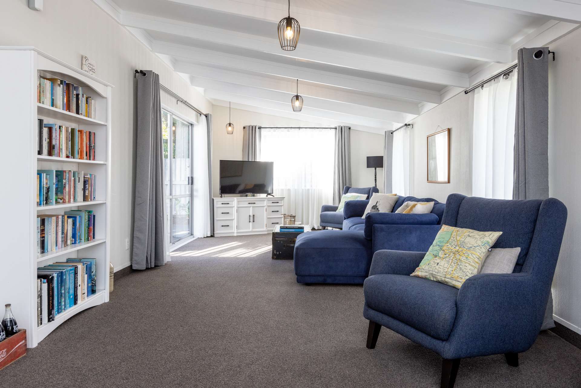 8 Tyrone Place photo 3