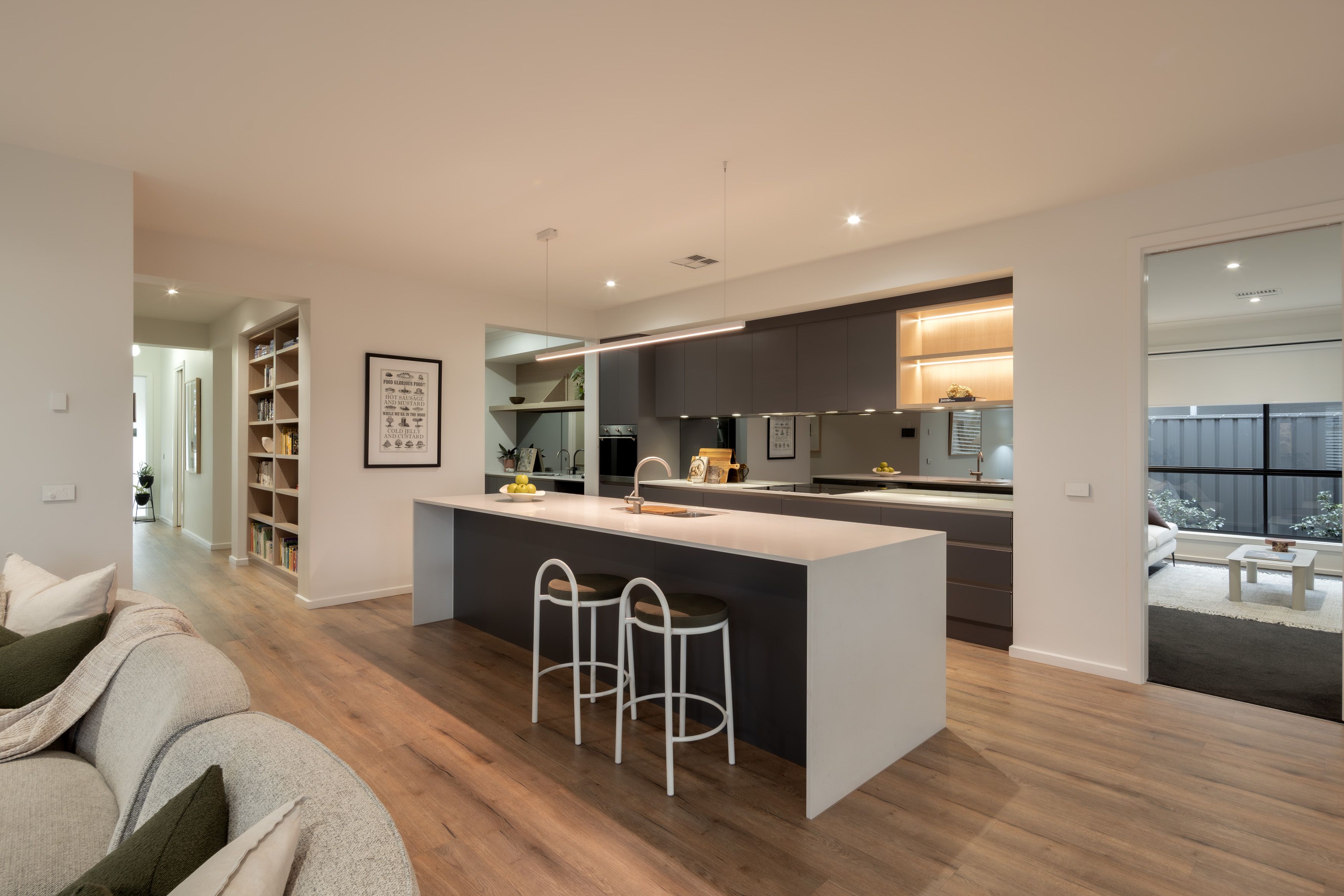 3 Murdoch Avenue — photo 4 of 25