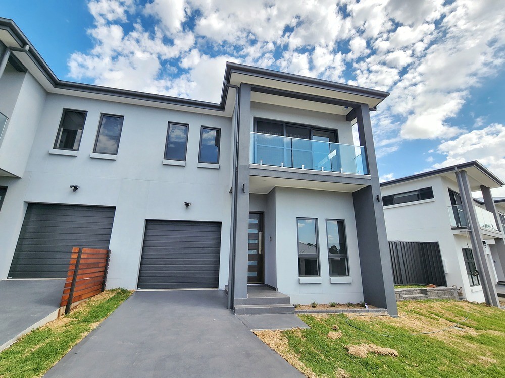 10B Doyle Street, Campbelltown, NSW 2560