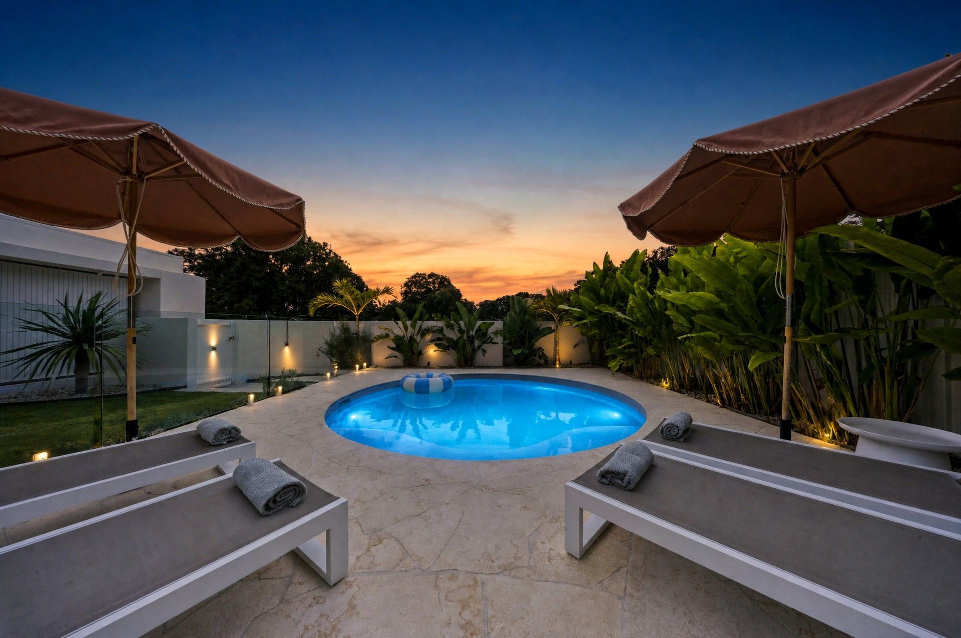 42 Mountain View Avenue, Burleigh Waters, QLD 4220