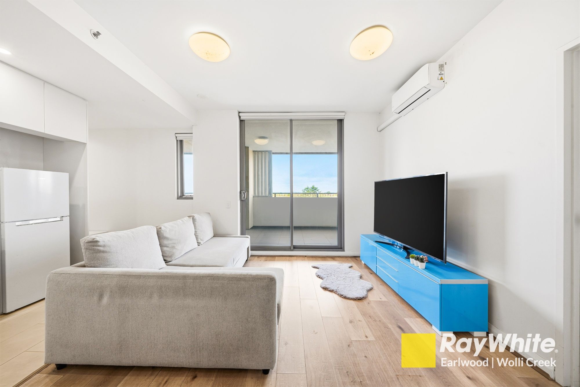 601/36-42 Levey Street — photo 5 of 15