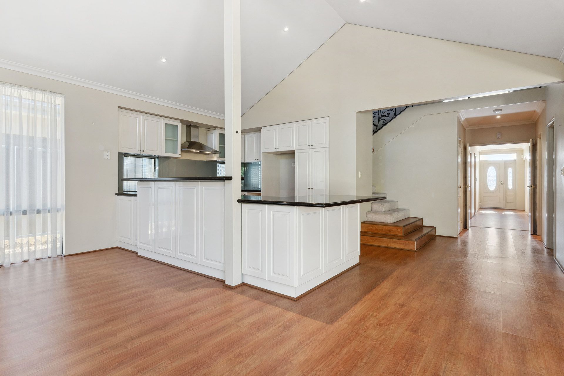 6 Waterview Parade, Ascot, WA 6104