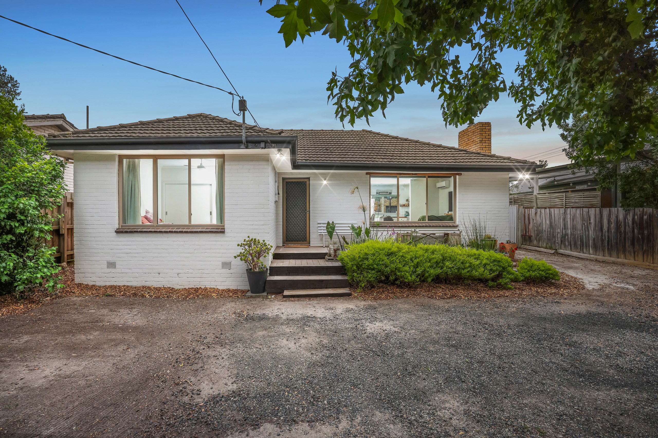 101 Railway Parade, Seaford, VIC 3198