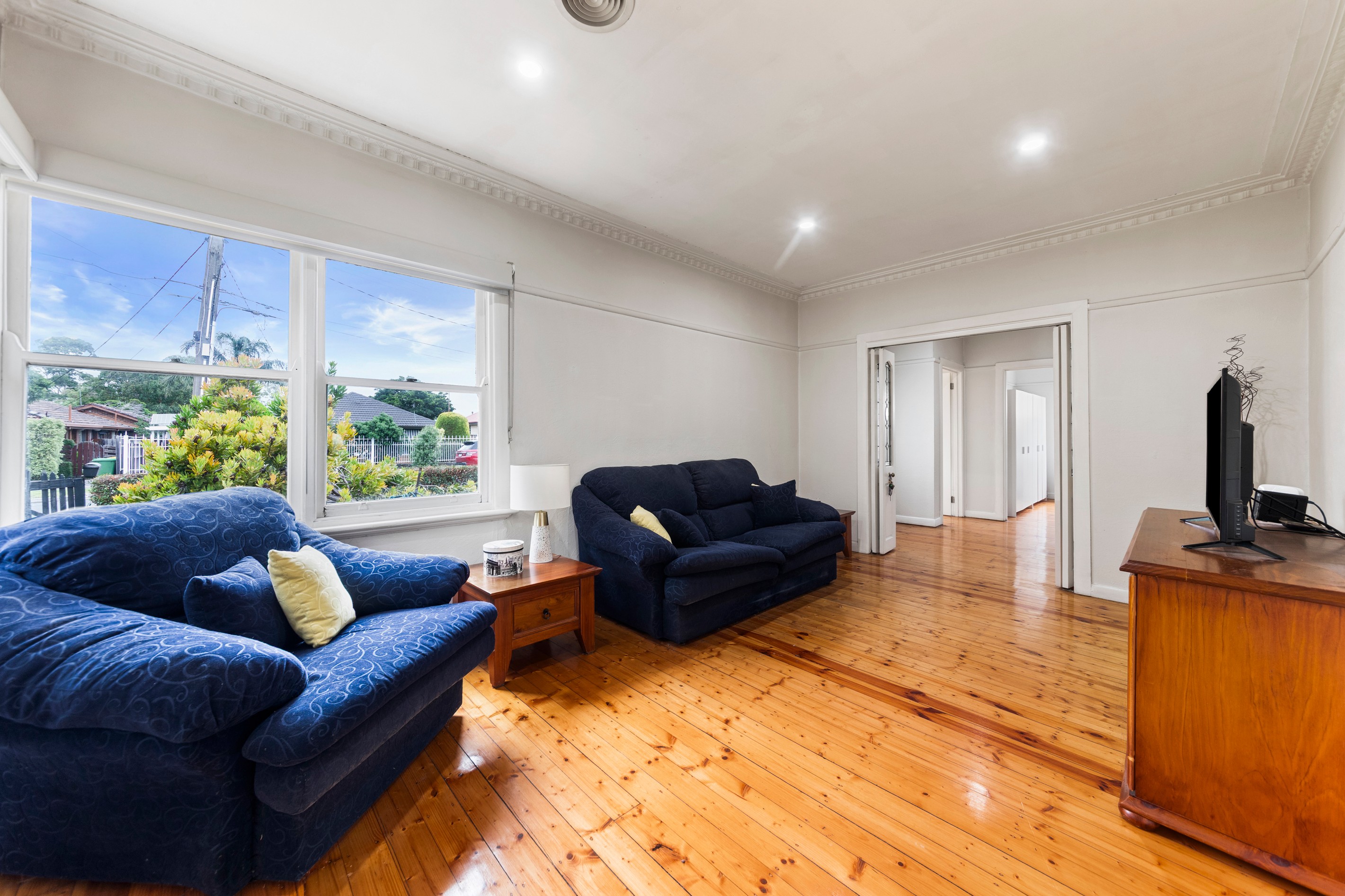 2 Emma Avenue, Reservoir, VIC 3073