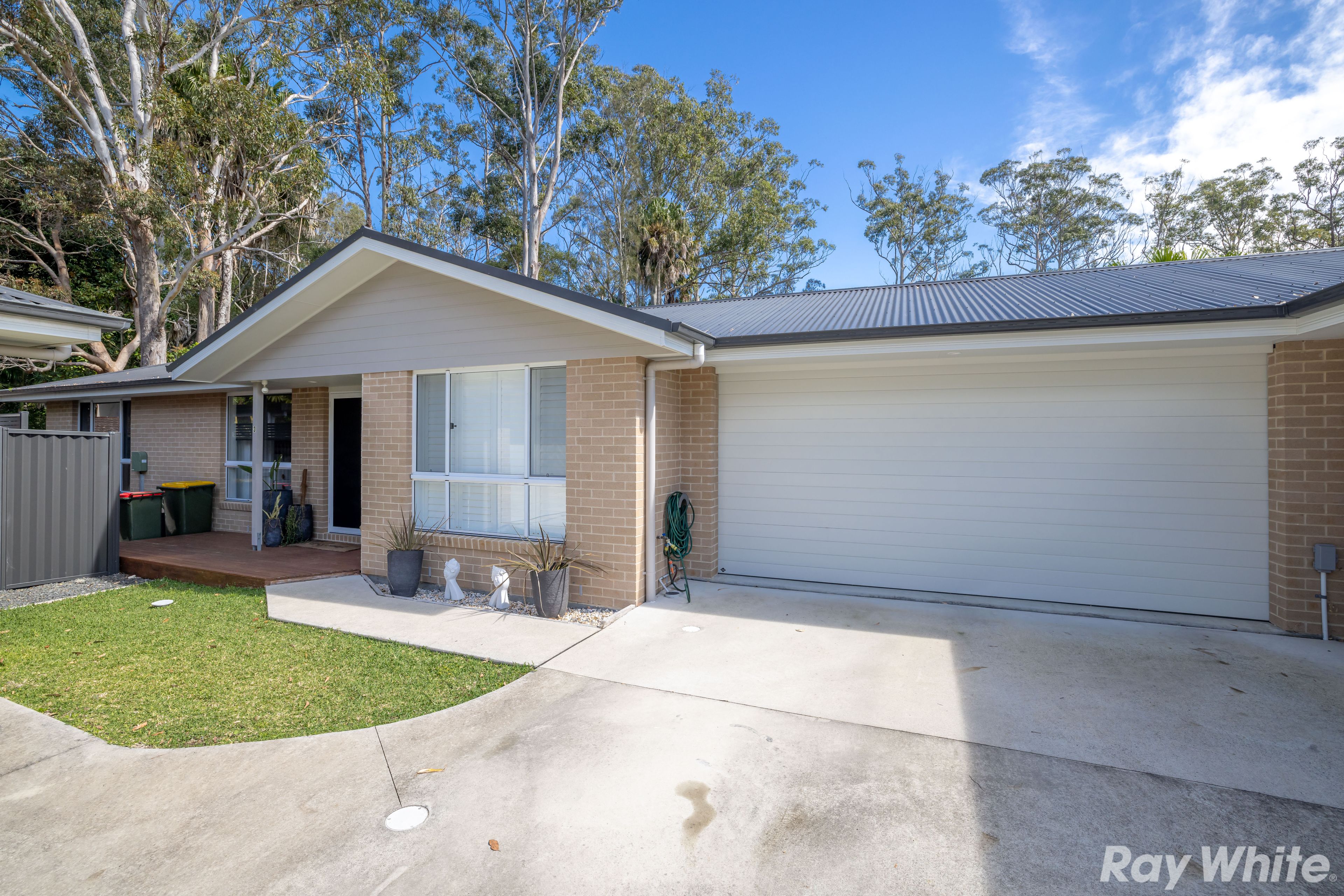 142 South Street, Tuncurry NSW 2428