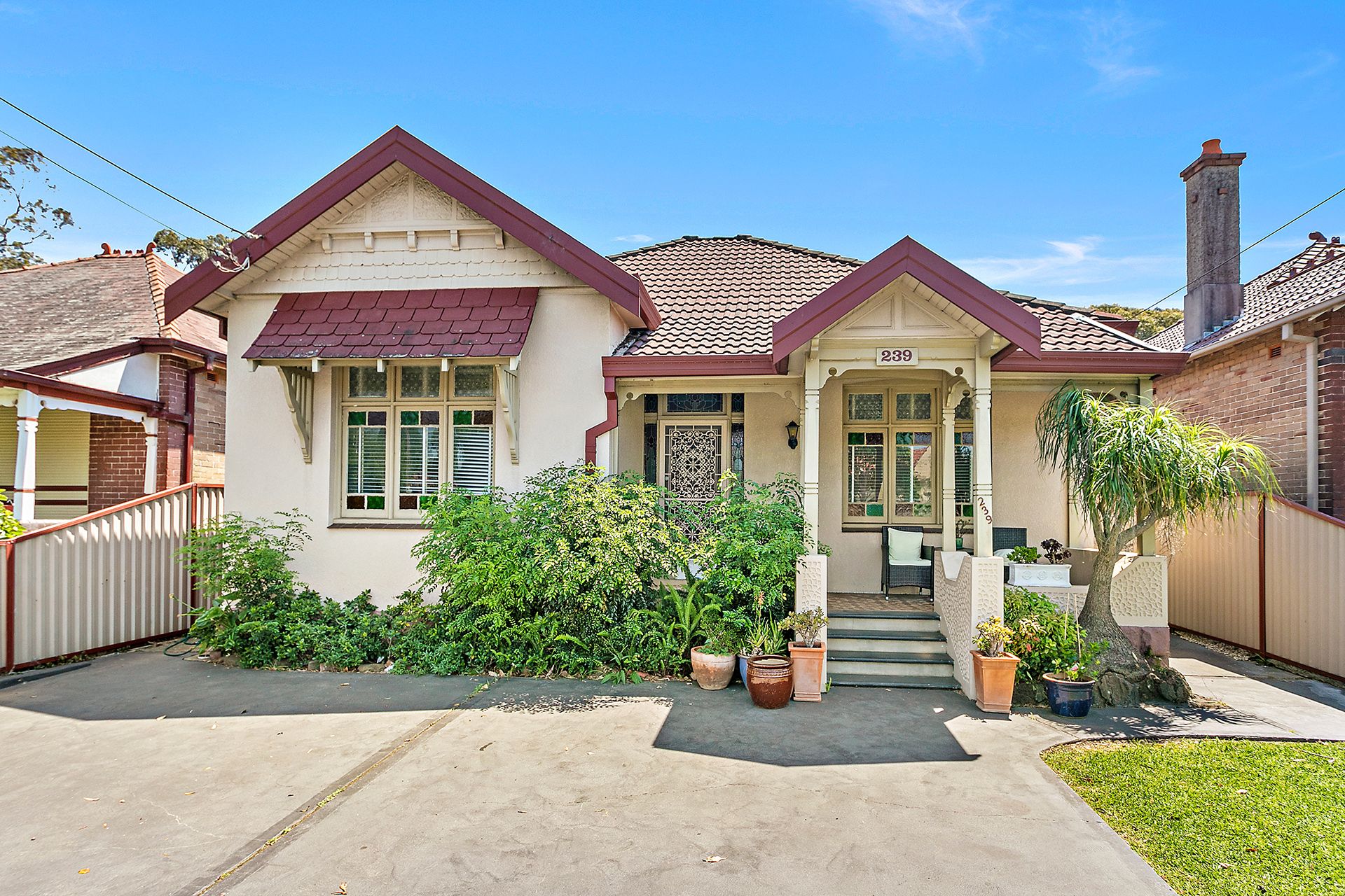 239 Forest Road