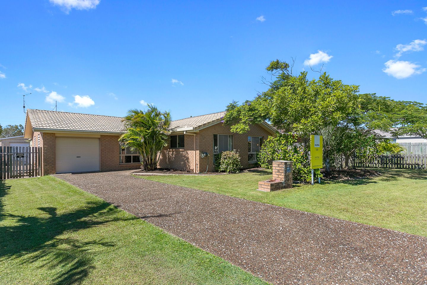 11 St Andrews Drive, Pialba, QLD 4655