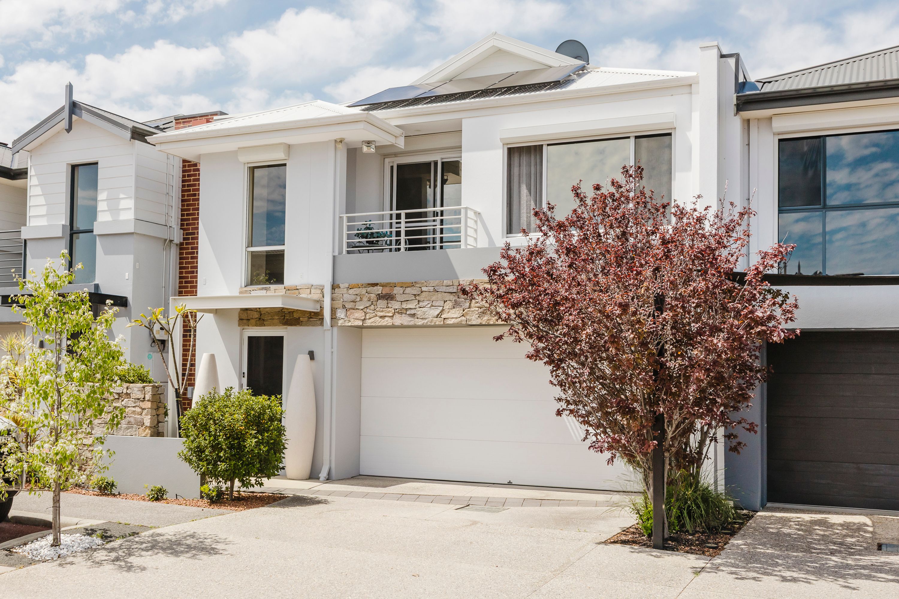 55 Lago Promenade — photo from Ray White Whiteman & Associates