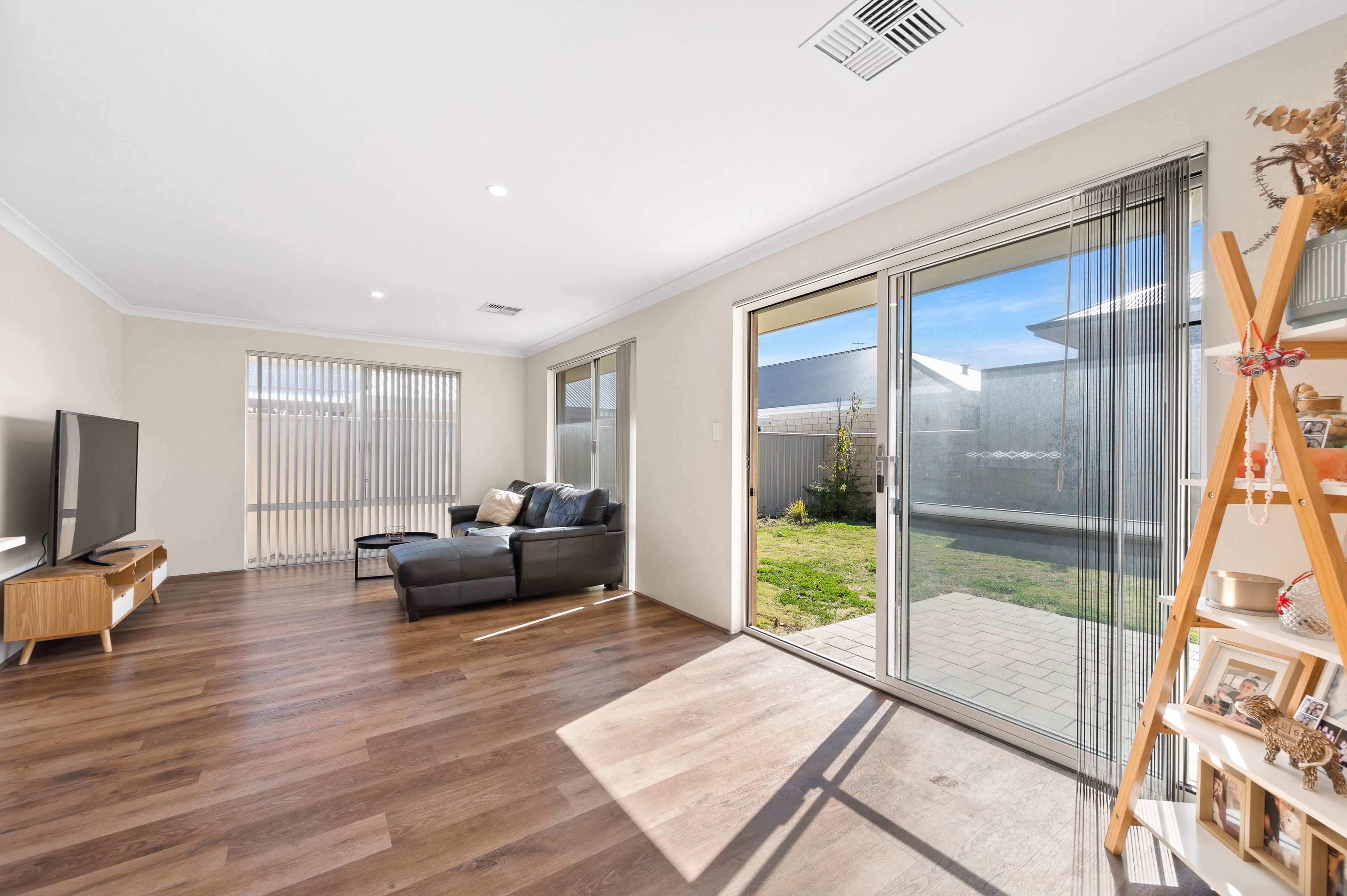 6 Haifa Street — photo 4 of 23