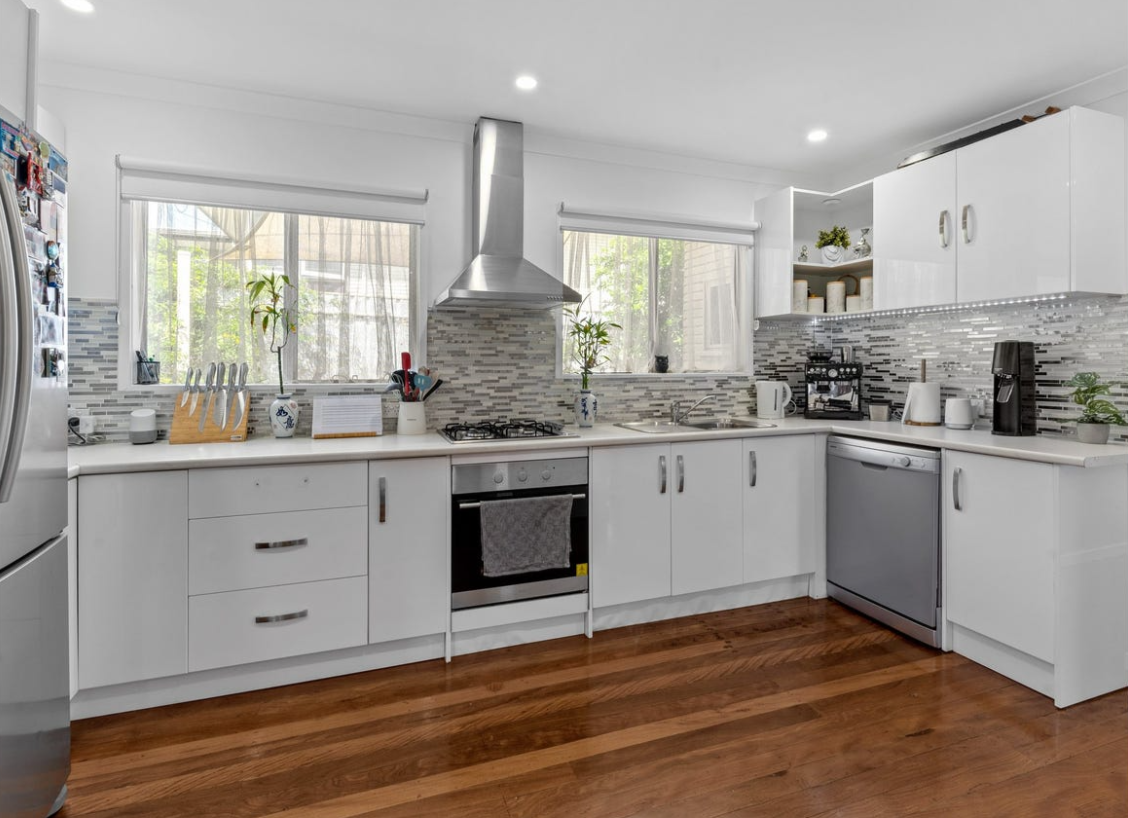 34 Heilbromm Street, Stafford Heights, QLD 4053