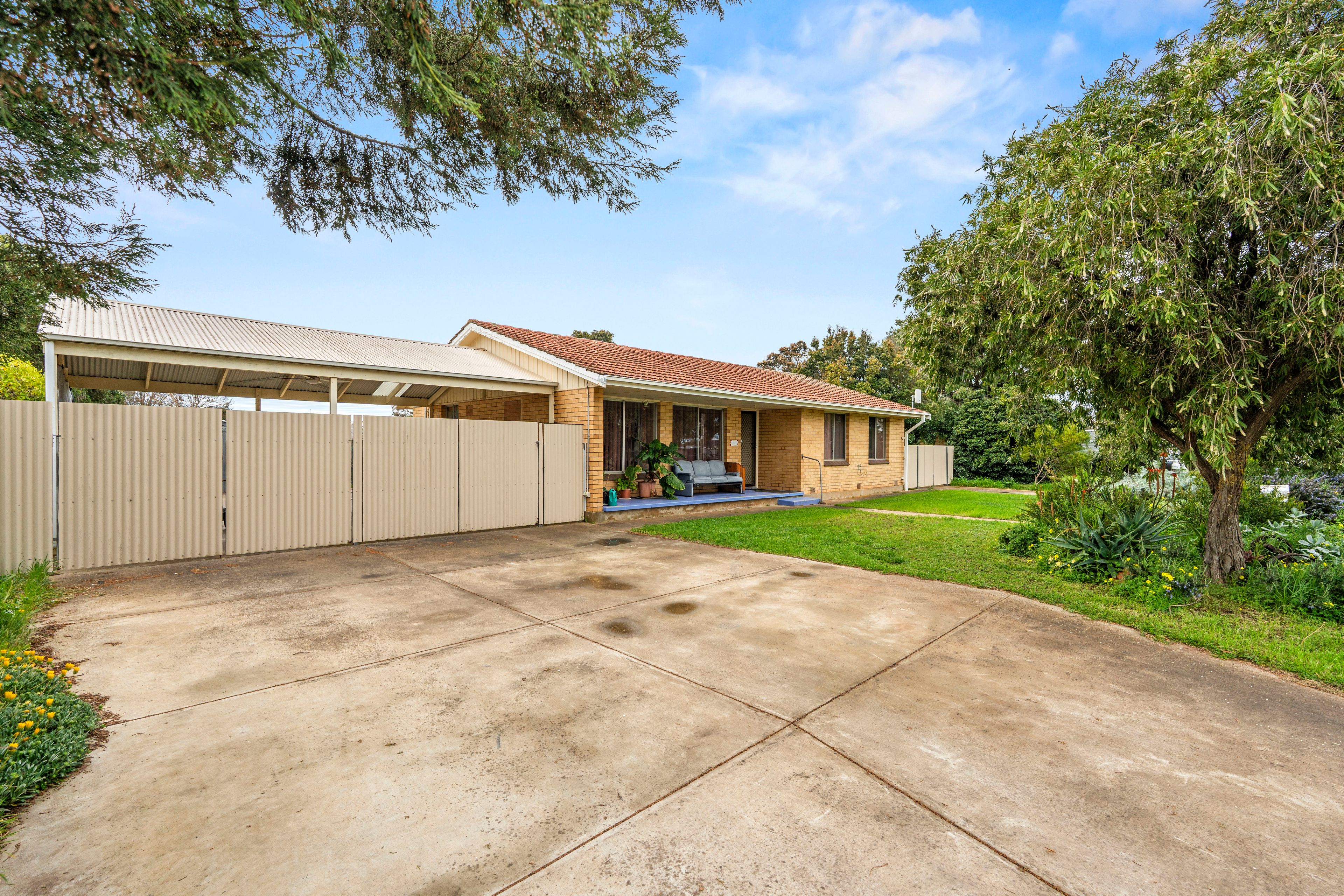30 Osmond Street, Maitland, SA 5573