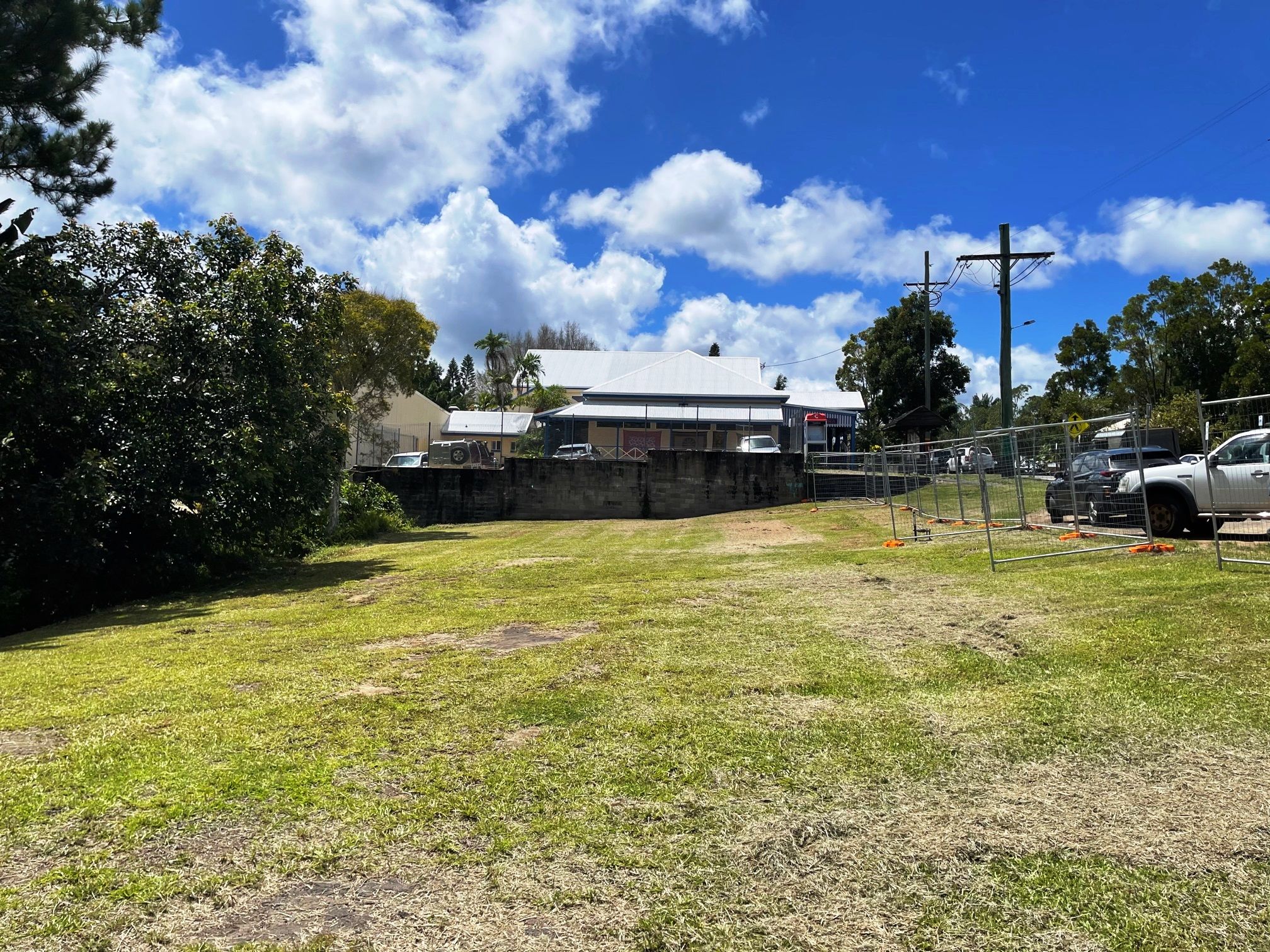 9-11 Thongon Street, Kuranda, QLD 4881