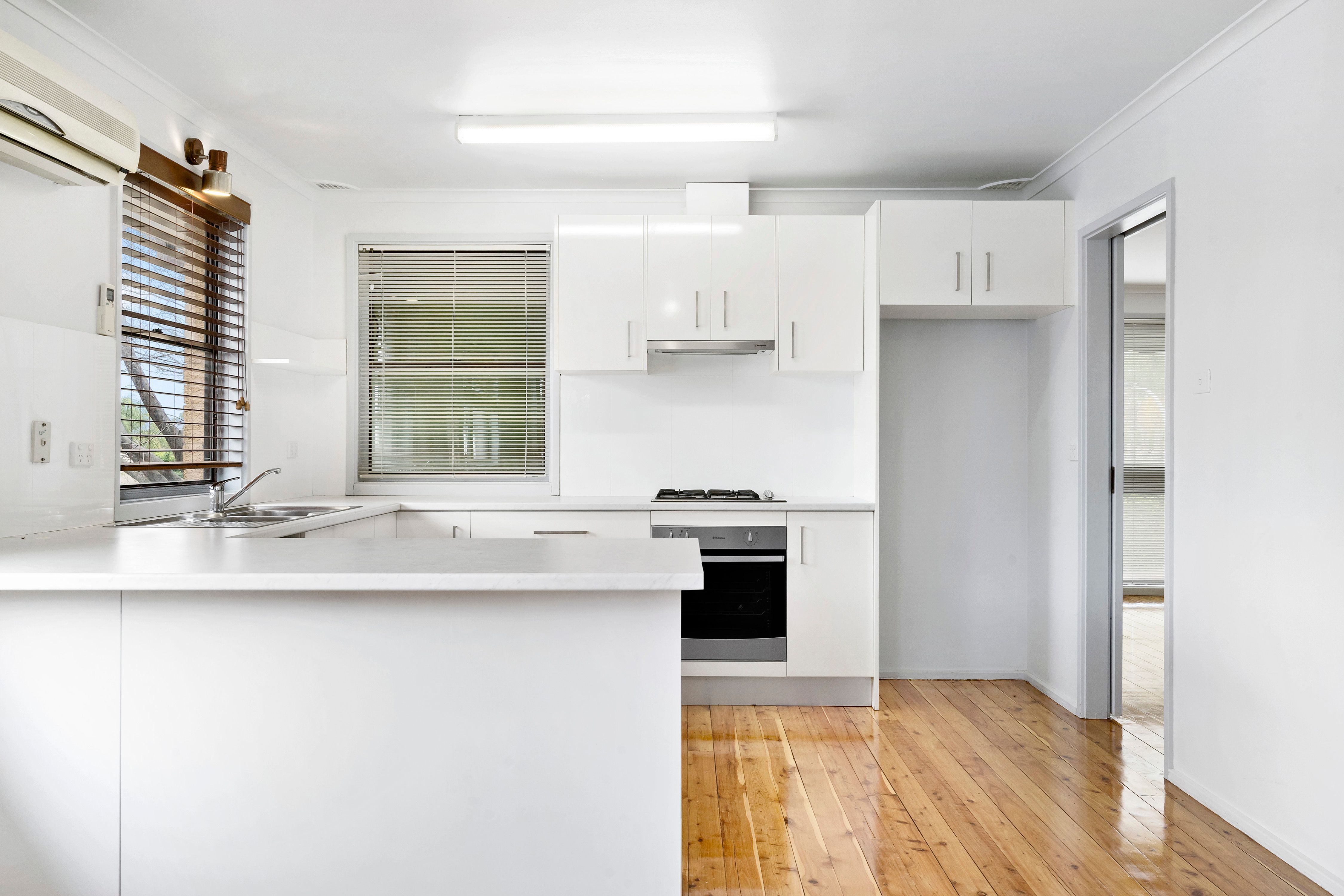 12 Scenic Circuit, Cranebrook, NSW 2749
