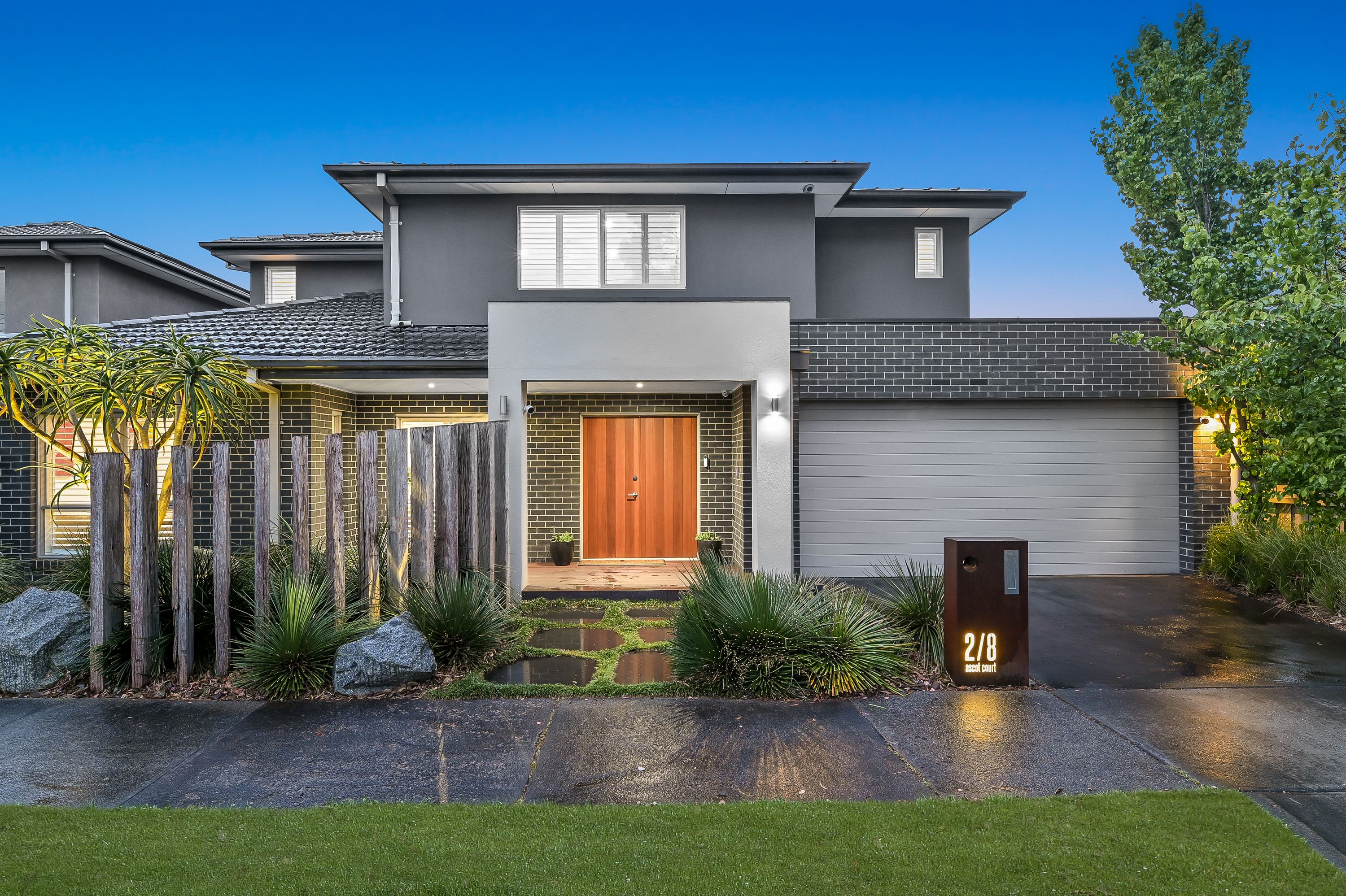 8 Ascot Court, Glen Waverley VIC 3150