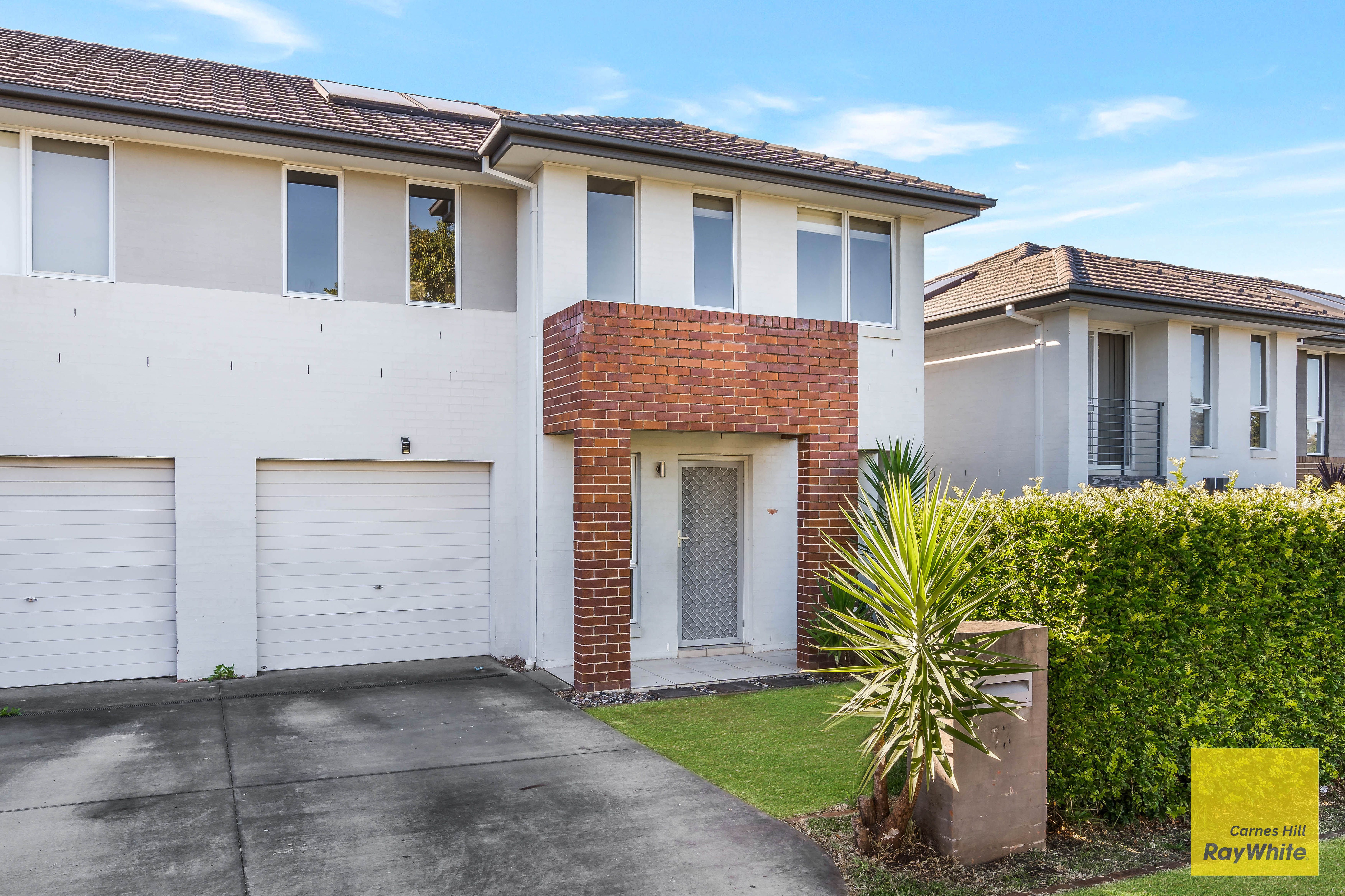 73 Hemsworth Avenue, Middleton Grange, NSW 2171 House for Rent Ray