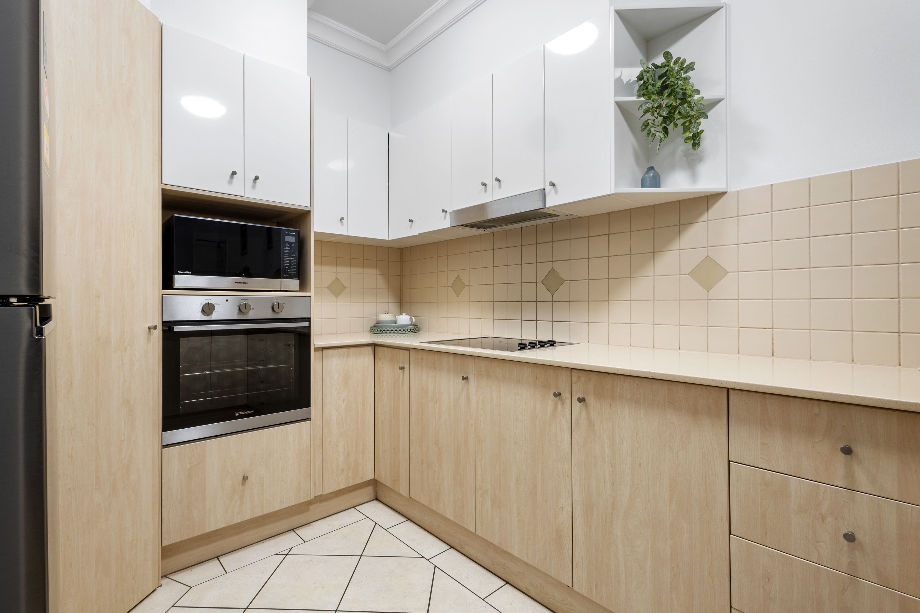 Apt 1204-1205/16-18 Warner Street — photo 8 of 30
