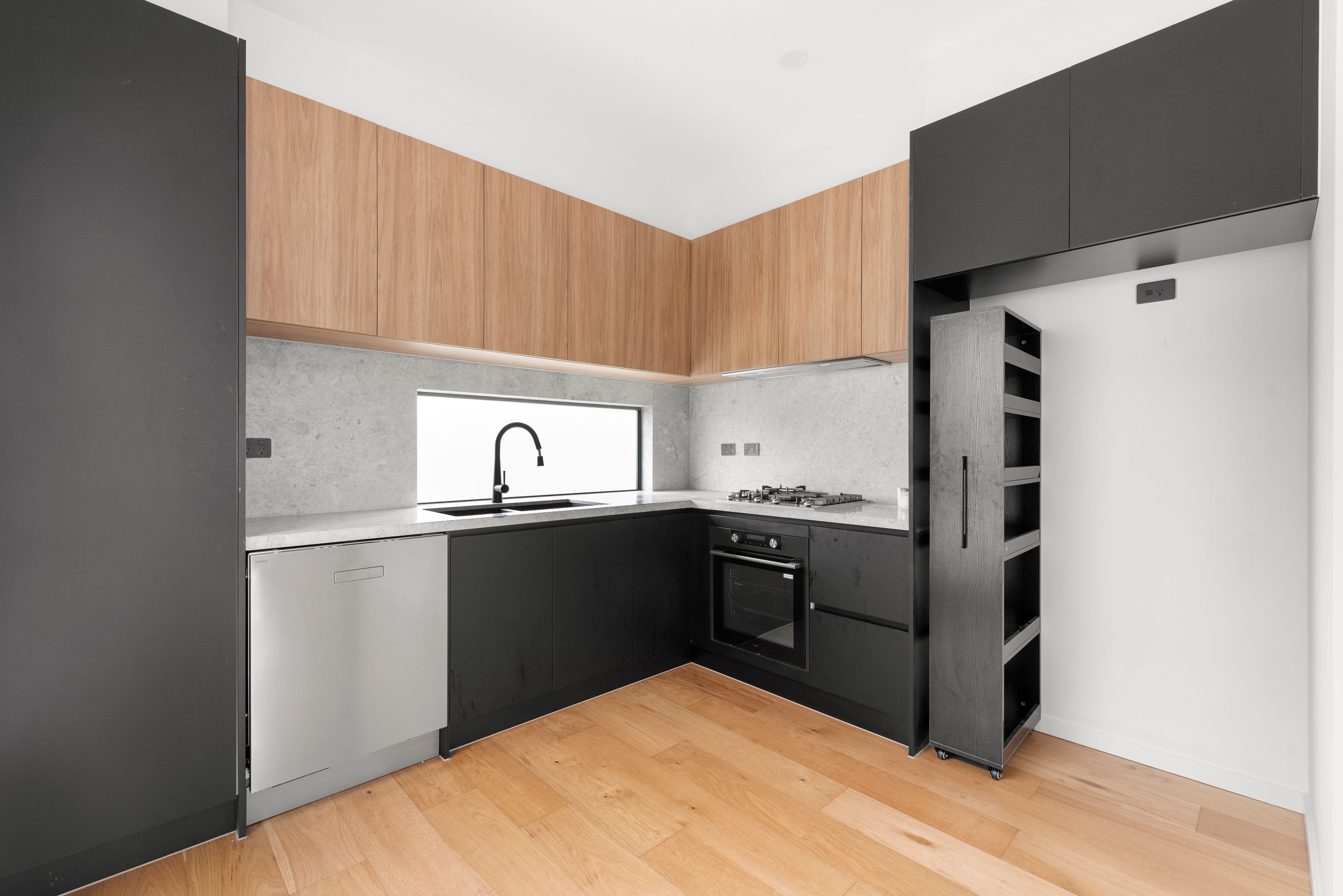 3/697 High Street Road, Glen Waverley, VIC 3150