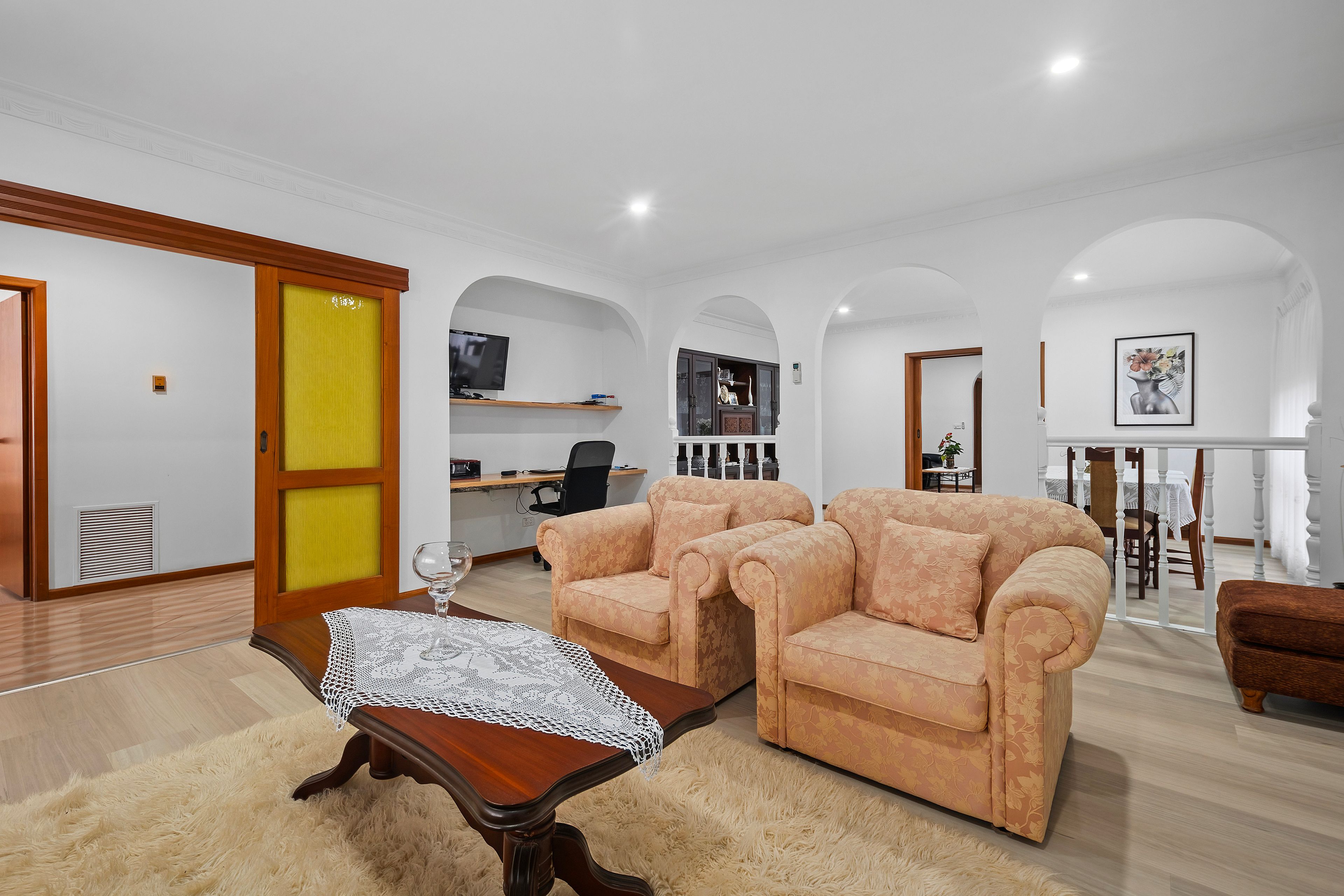 120 Barry Road — photo 4 of 27